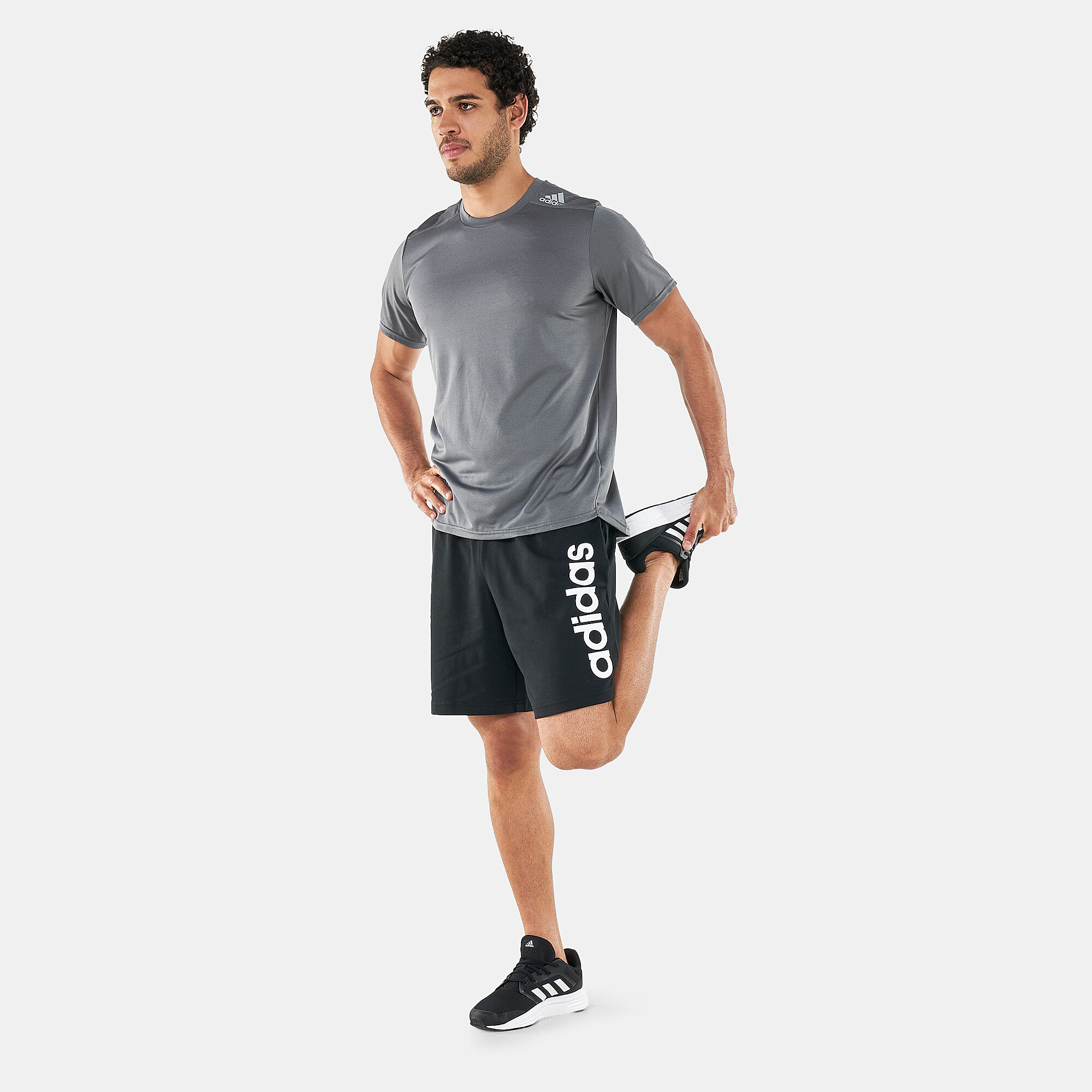 Essentials linear clearance