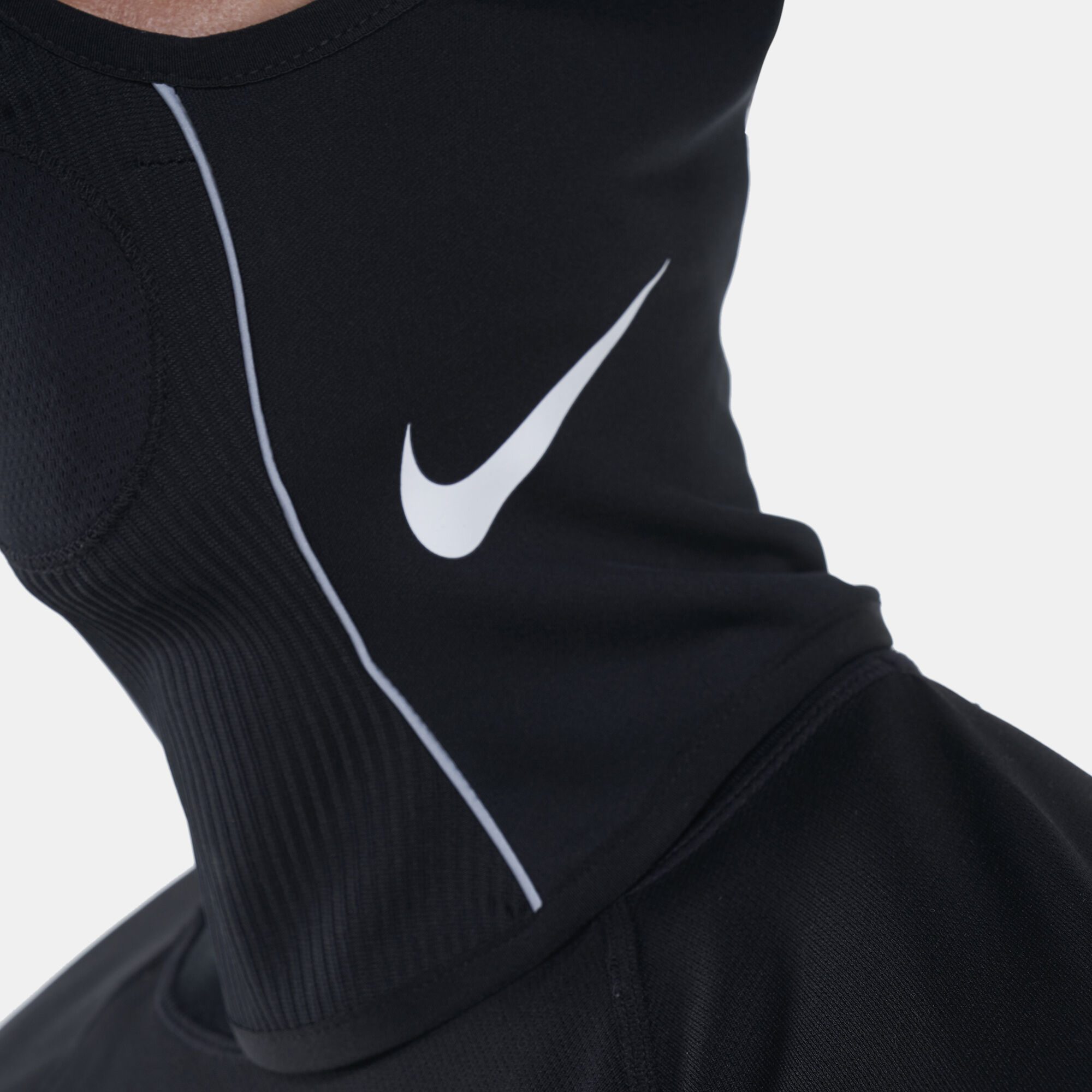 Nike sports snood shop