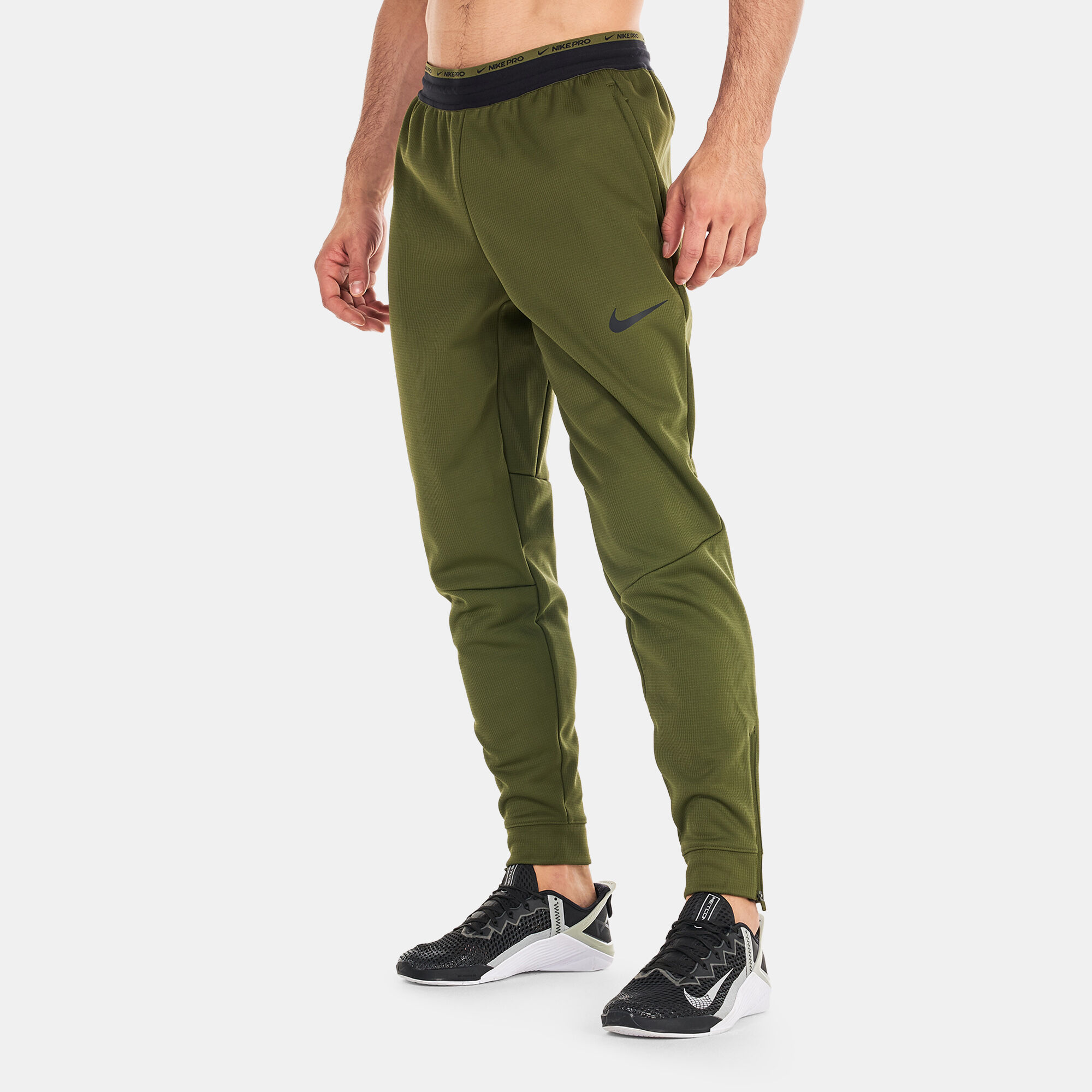 Buy Nike Men s Pro Therma FIT Pants Green in Kuwait SSS