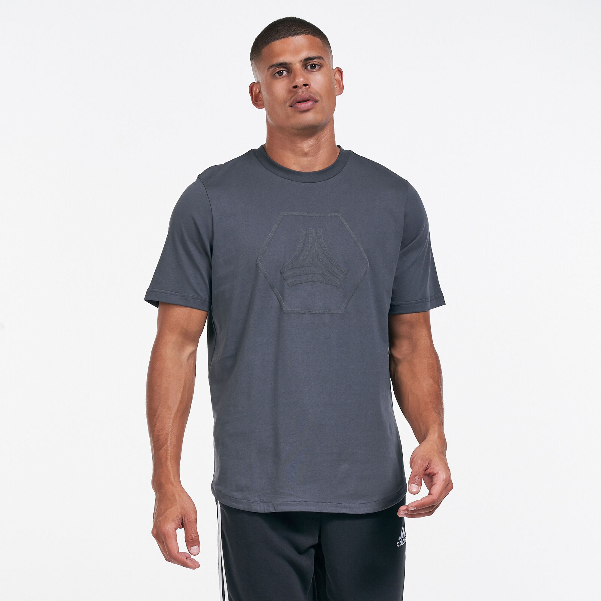 Adidas top tan logo