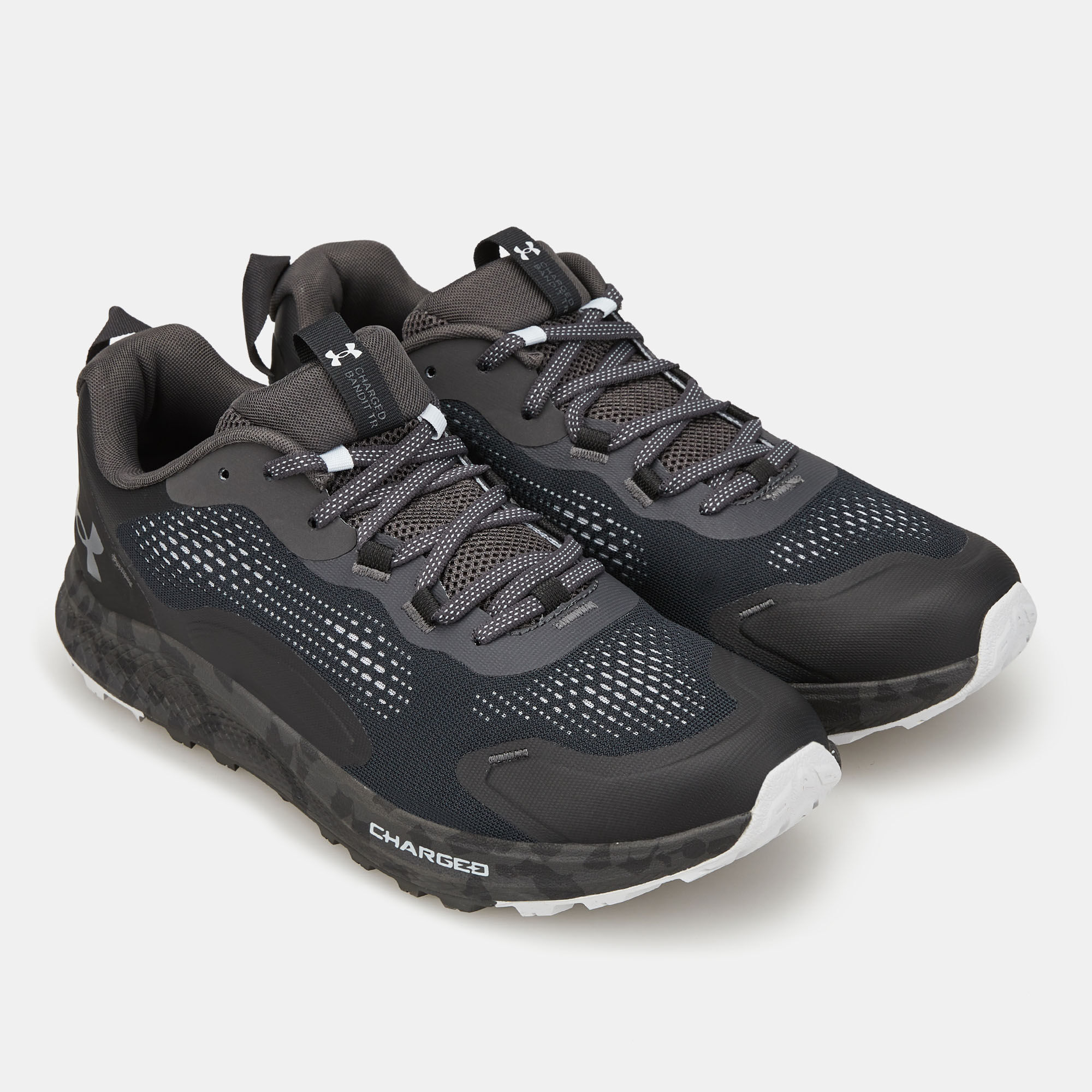 Men's ua charged discount bandit running shoes