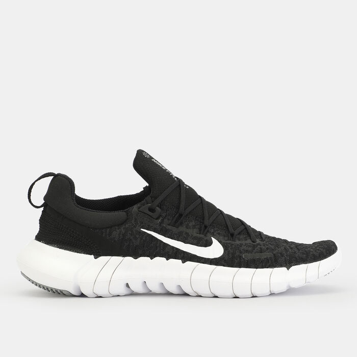 Nike Women's Free RN 5.0 2021 Shoe Black image number 0