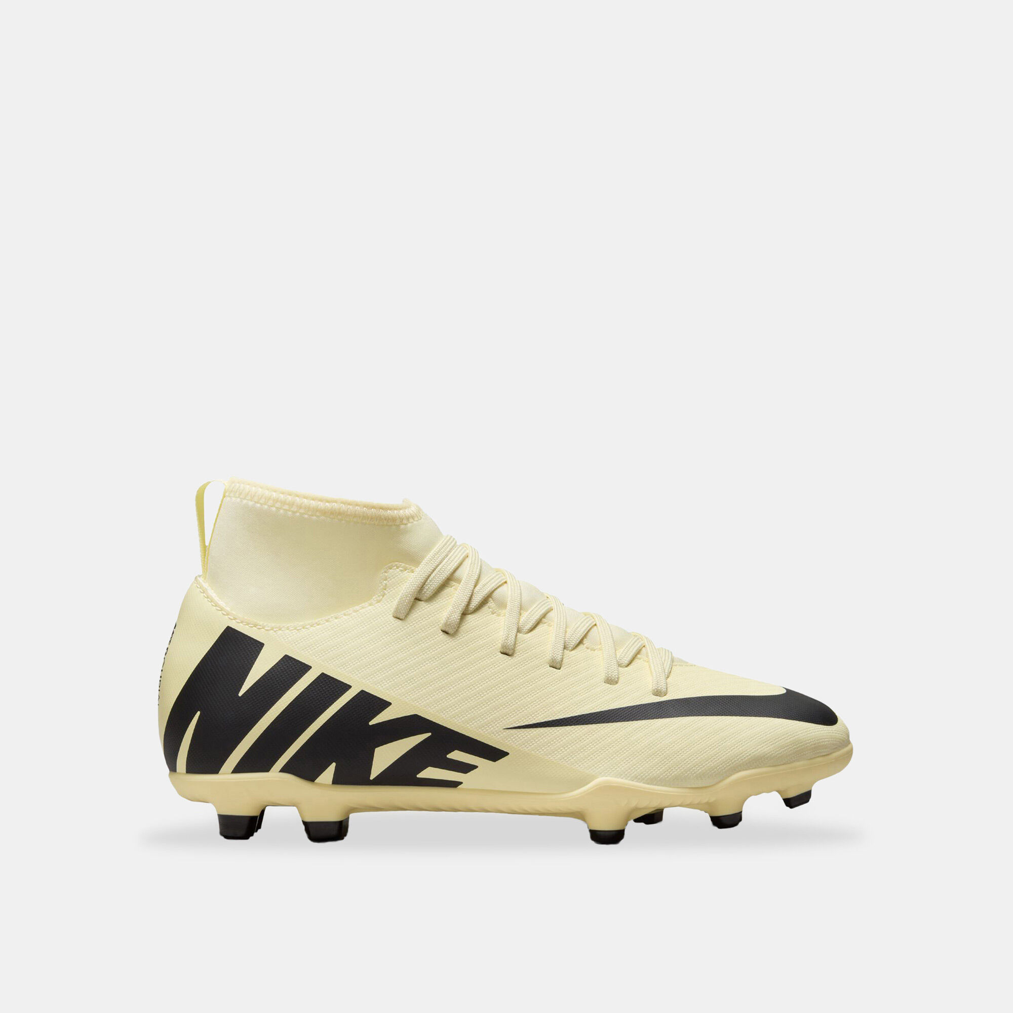 Nike football shoes high tops store
