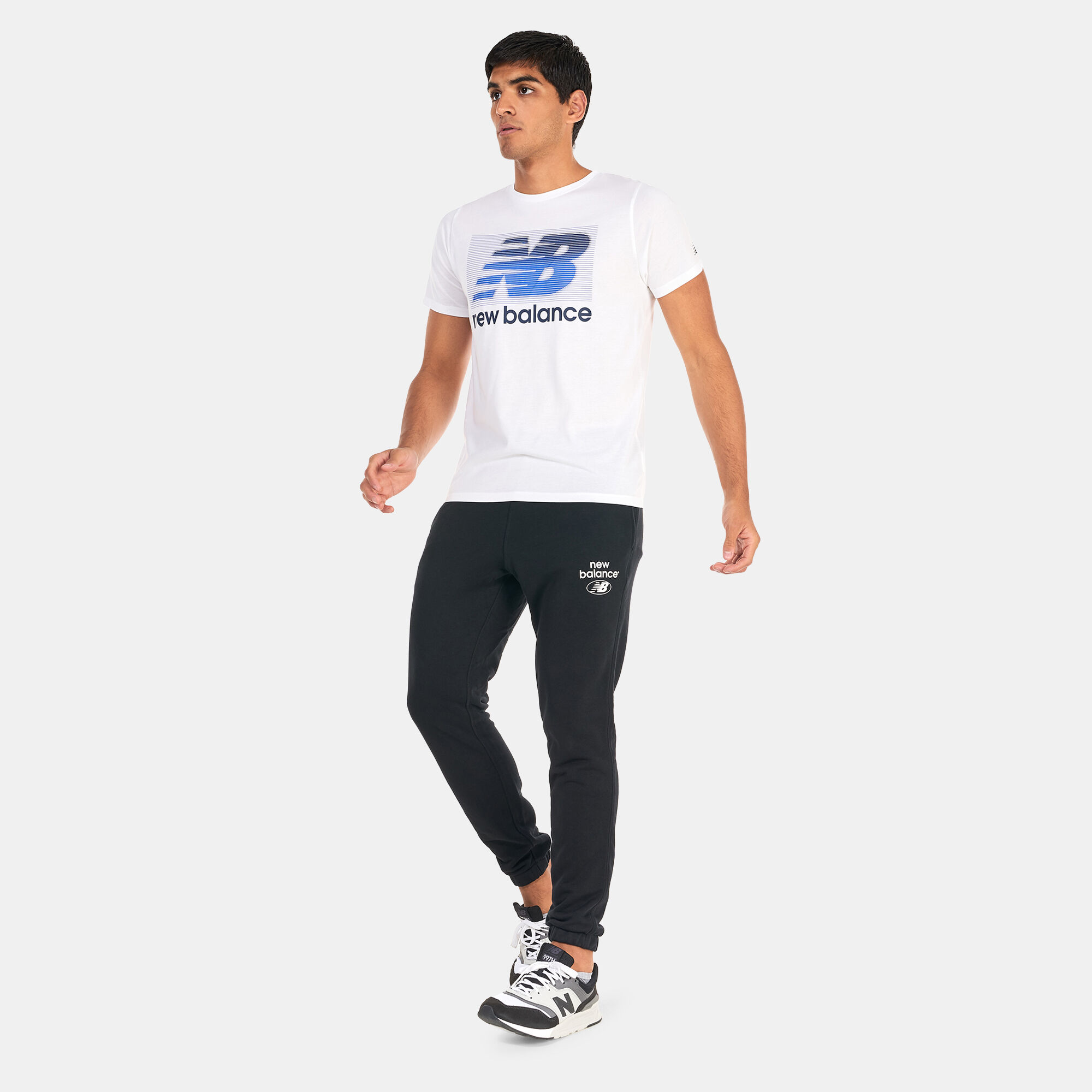 New balance essential shop sweatpants