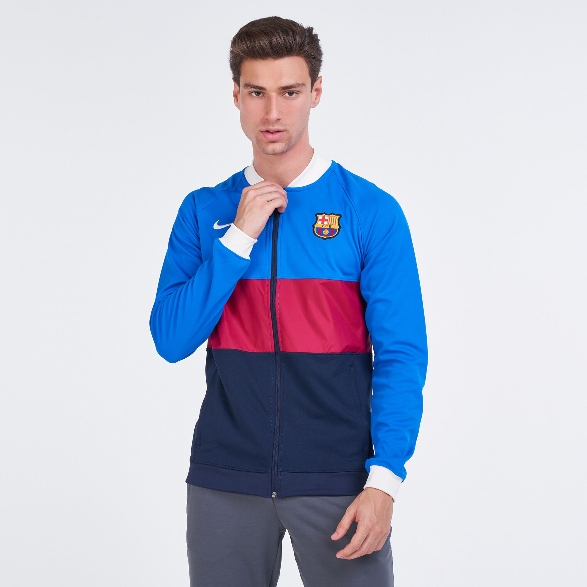 Nike Men s F.C. Barcelona I96 Anthem Football Track Jacket in