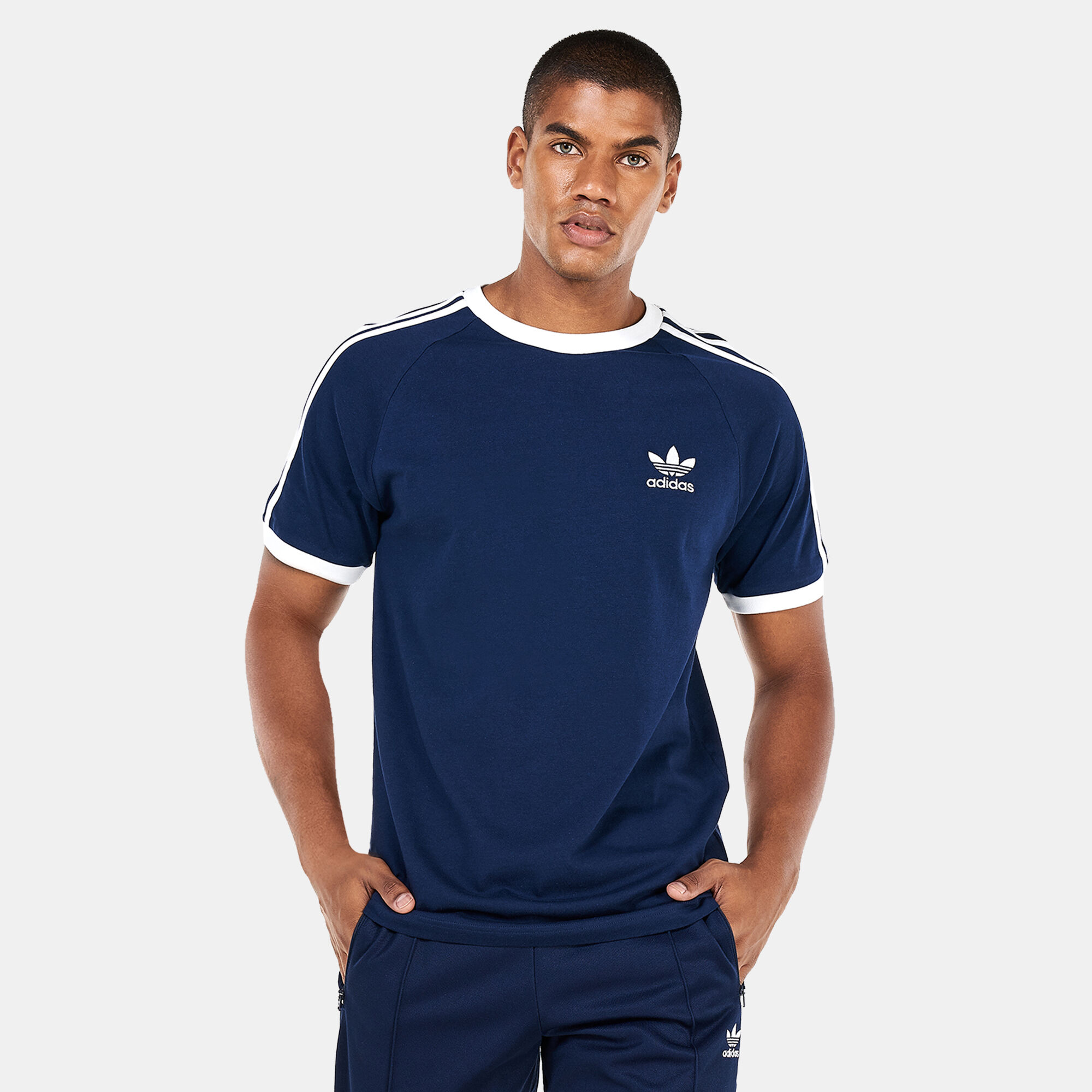 Adidas trefoil 3 stripes cheap t shirt in white/navy