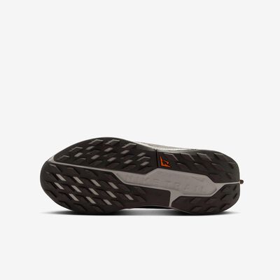 Nike Kids' Pegasus Trail 5 Trail-Running Shoes Brown