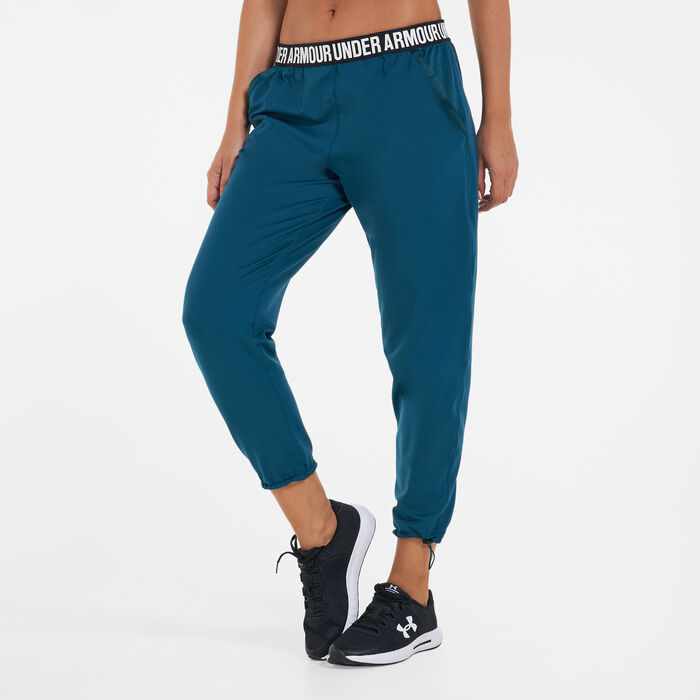 Under Armour Women's UA Uptown Joggers  Under armour joggers, Under armour  women, Stylish activewear