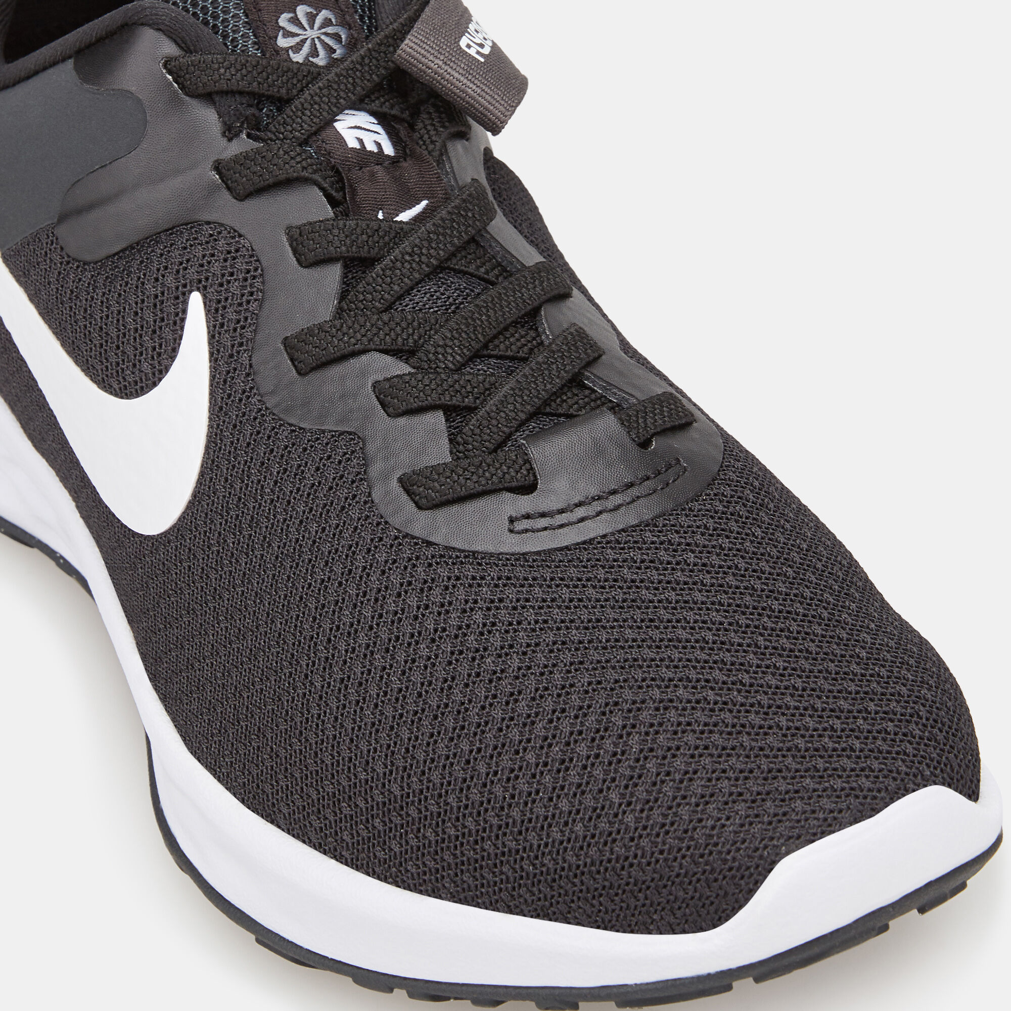 Women's revolution 4 running shoes sale