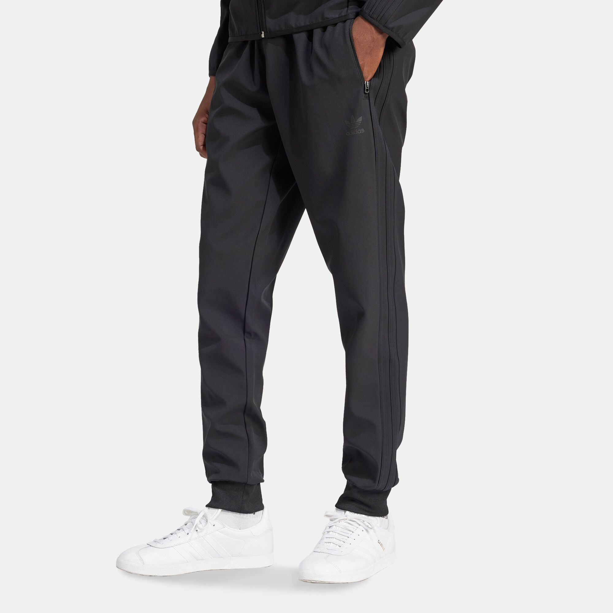 Discount adidas clothing discount