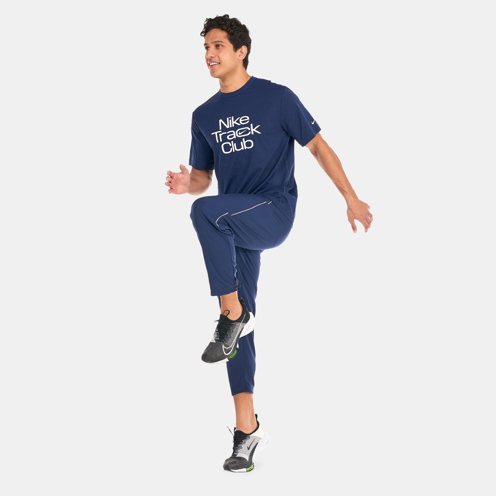 Men s Challenger Track Club Dri FIT Running Pants Blue Nike in Kuwait SSS