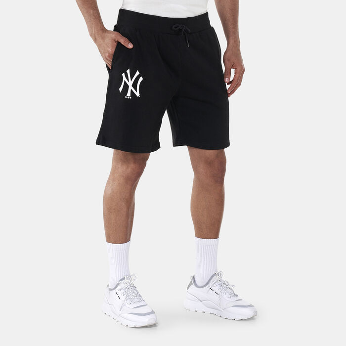 Men's New Era Taped Logo New York Yankees Shorts in Black XL