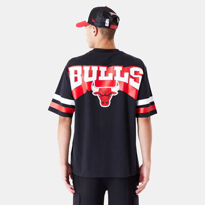 New Era Men's NBA Chicago Bulls Arch Graphic T-Shirt Black