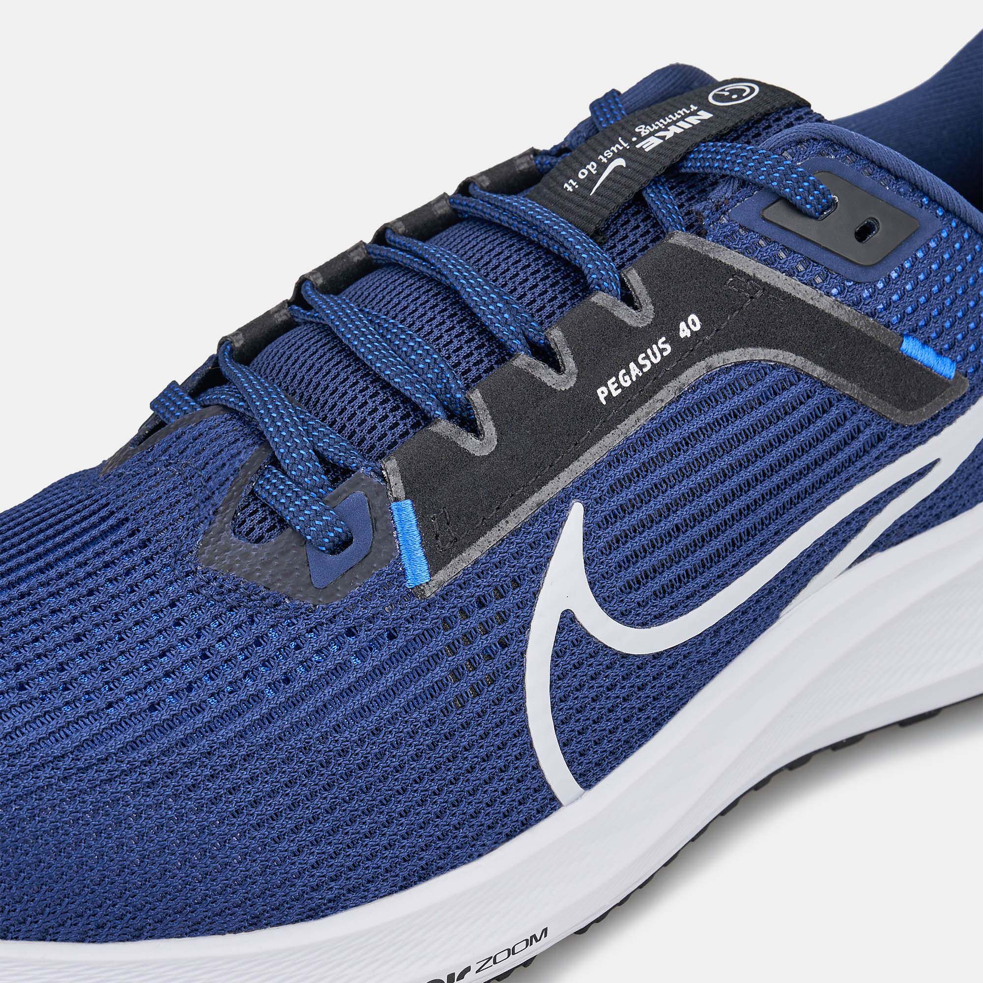 Men s Air Zoom Pegasus 40 Road Running Shoes