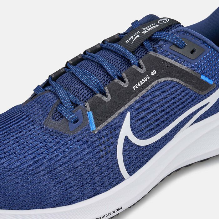 Nike Men's Pegasus 40 Road Running Shoe Blue image number 5