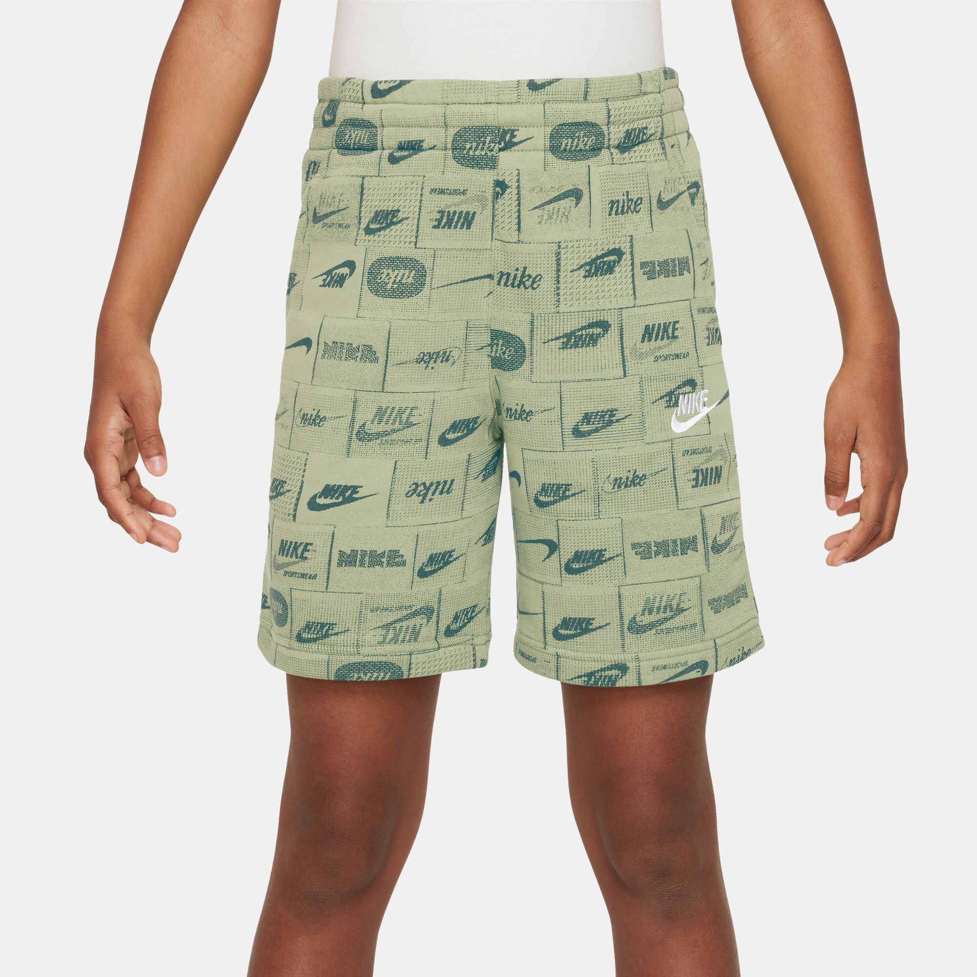 Kids Club Fleece Shorts Green Nike in Kuwait SSS