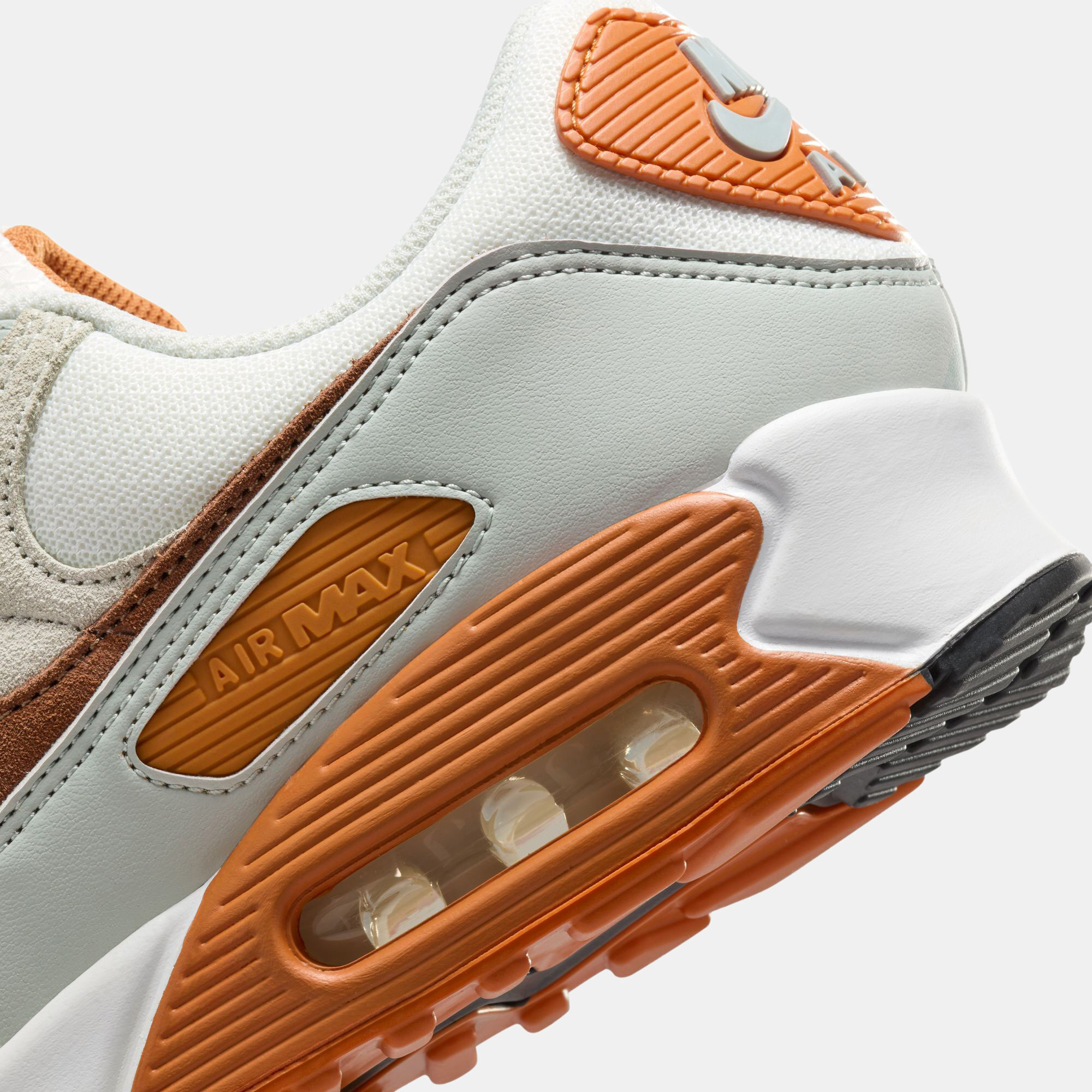 Nike n 90 2025