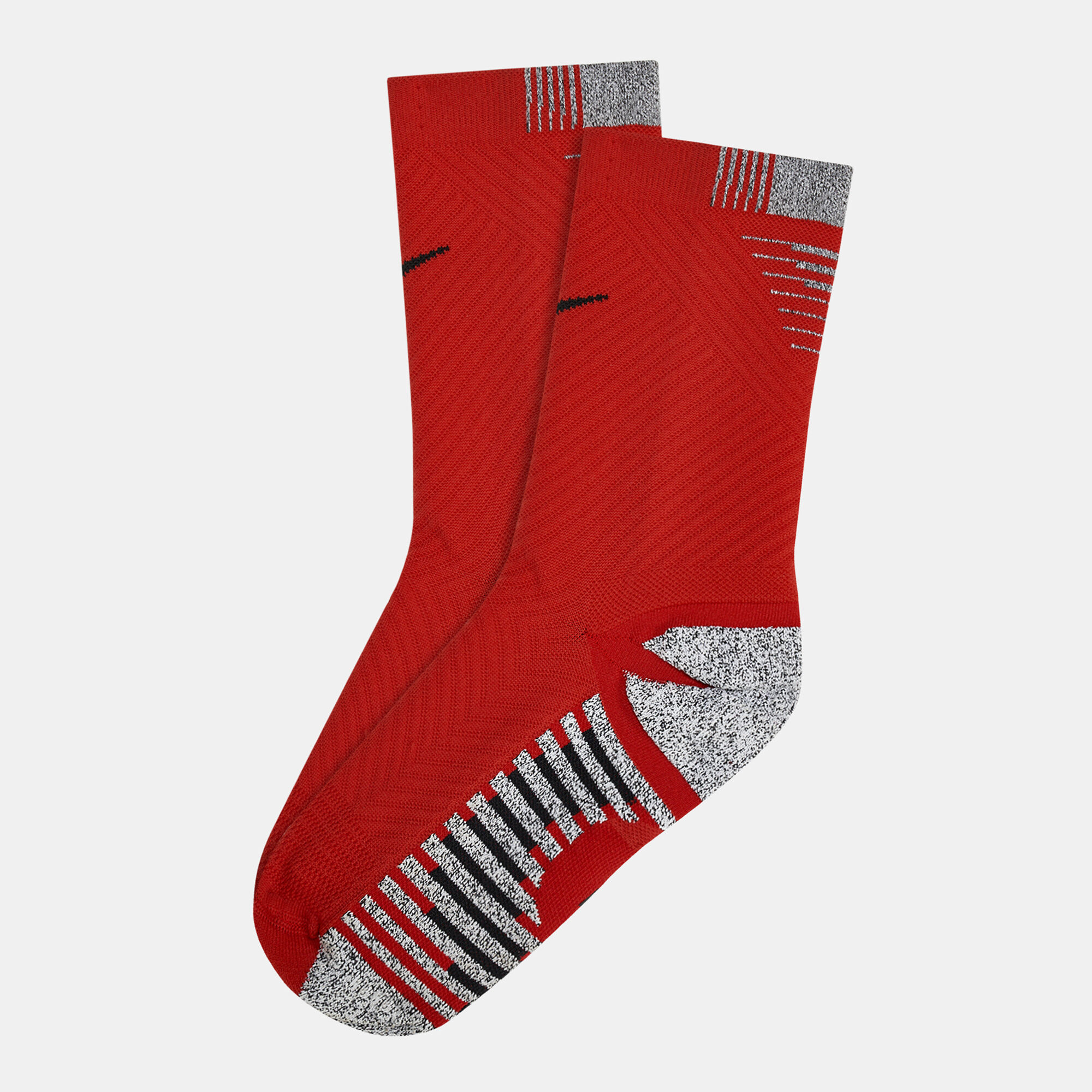 Nike strike light crew socks hot sale
