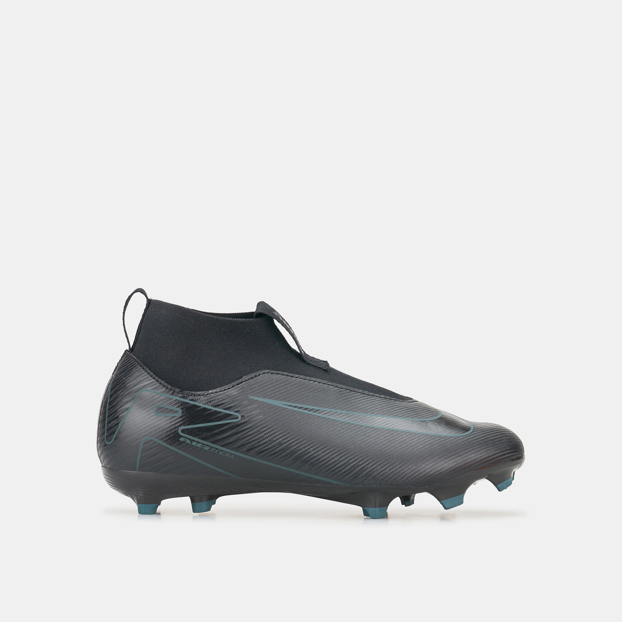 Nike phantom vision size 6 top