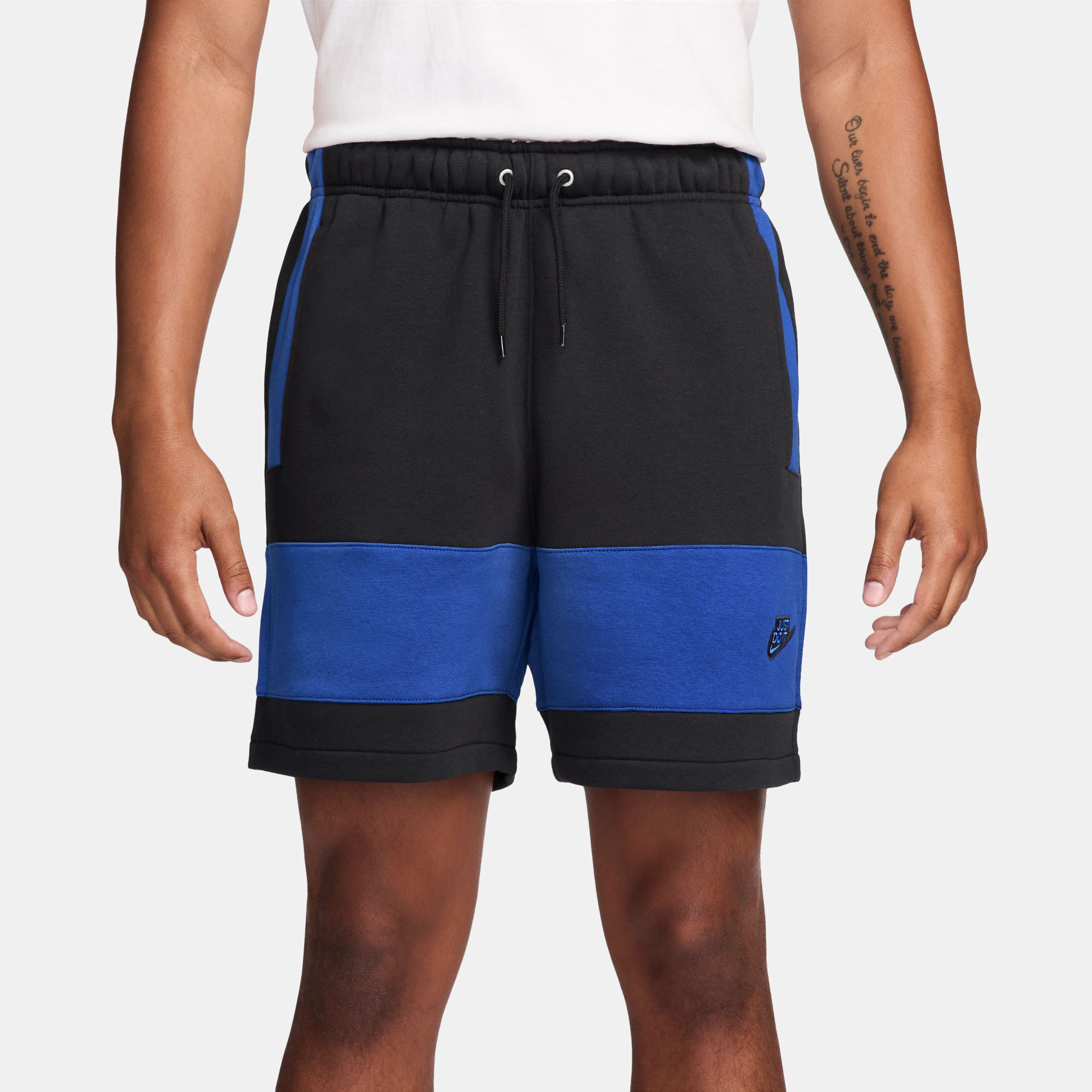 nike classic fleece shorts