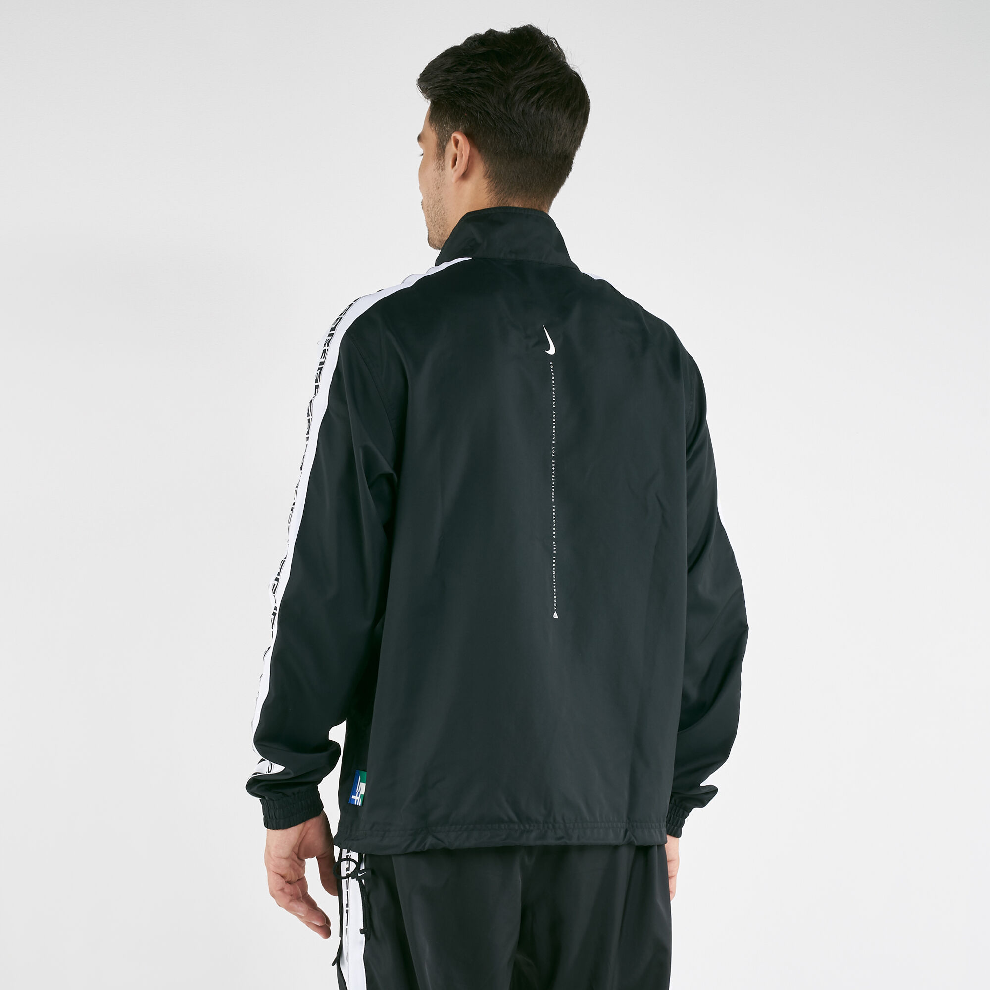 Nike giannis track store