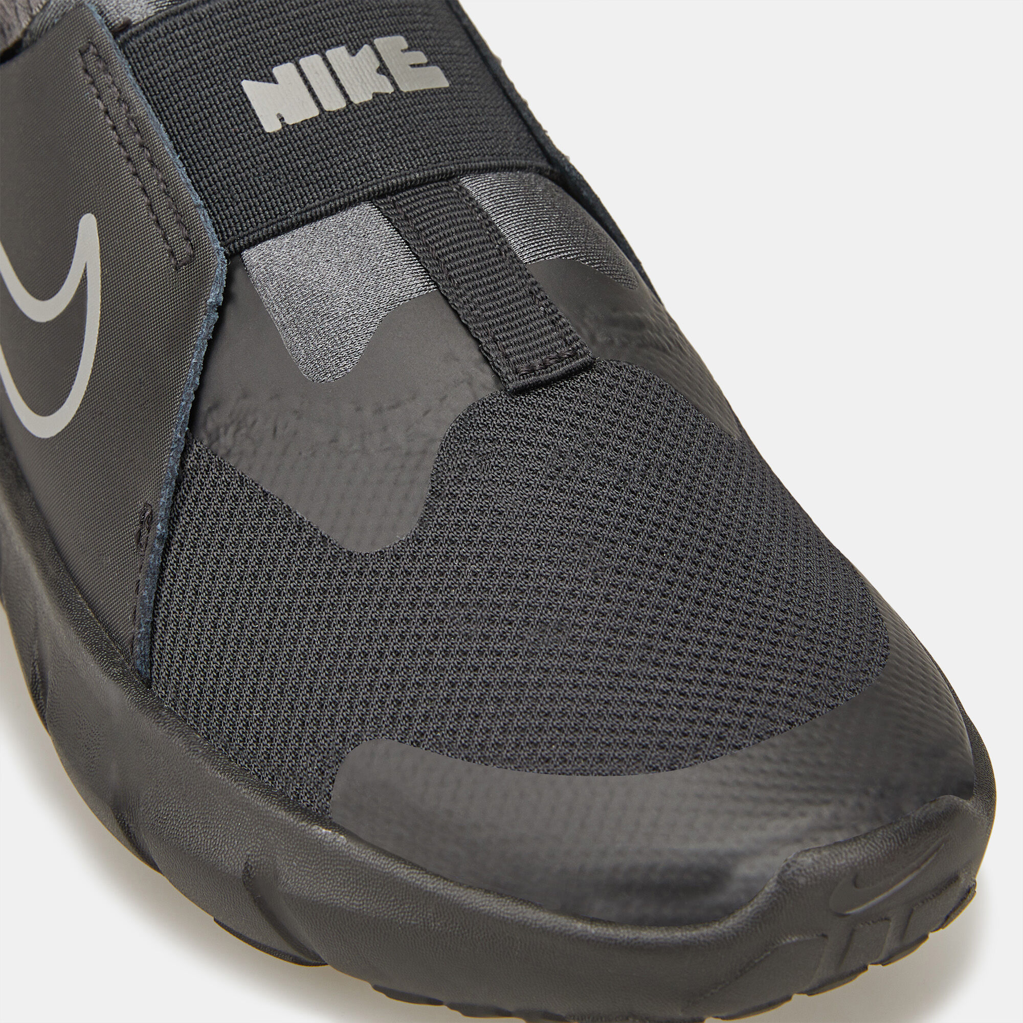 Nike kids slip on 2025