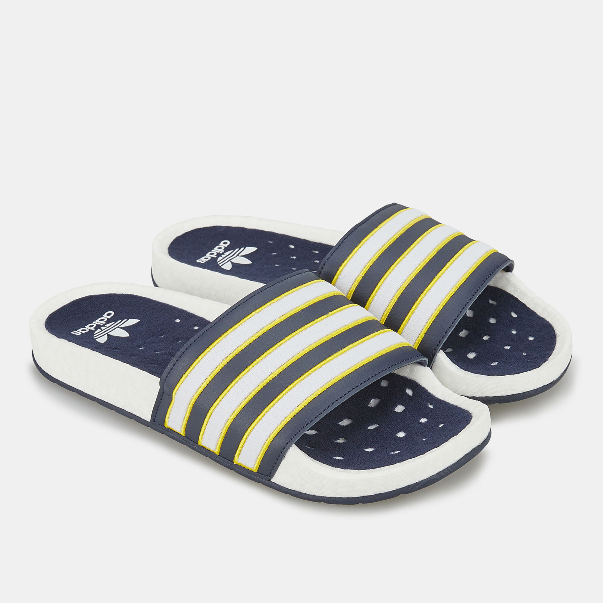 Men s Adilette Boost Slides White adidas Originals in Kuwait SSS