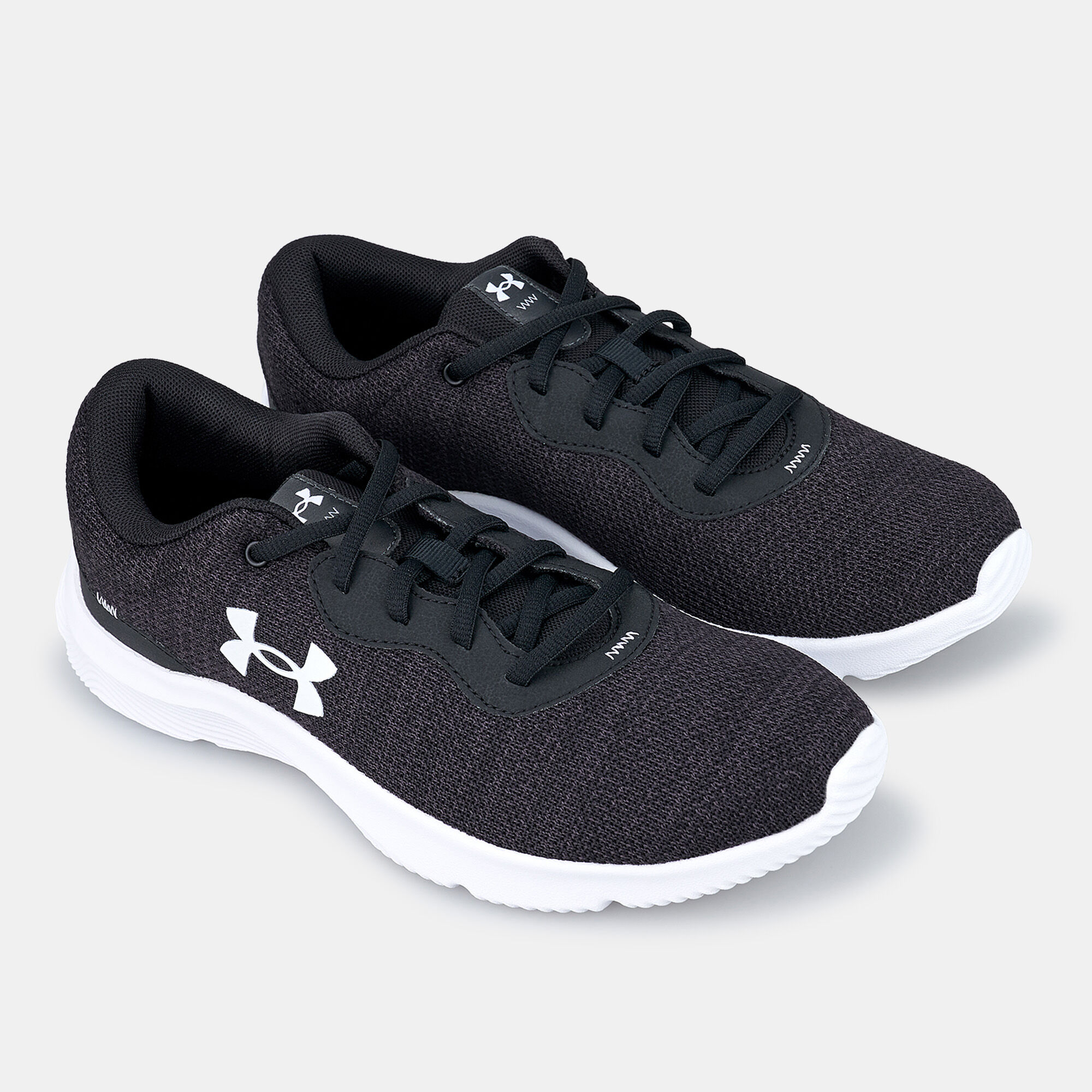 Under armour mojo trainers review on sale