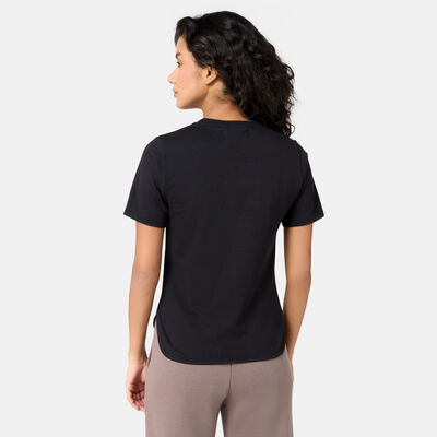 The Giving Movement Women's Logo T-Shirt Black