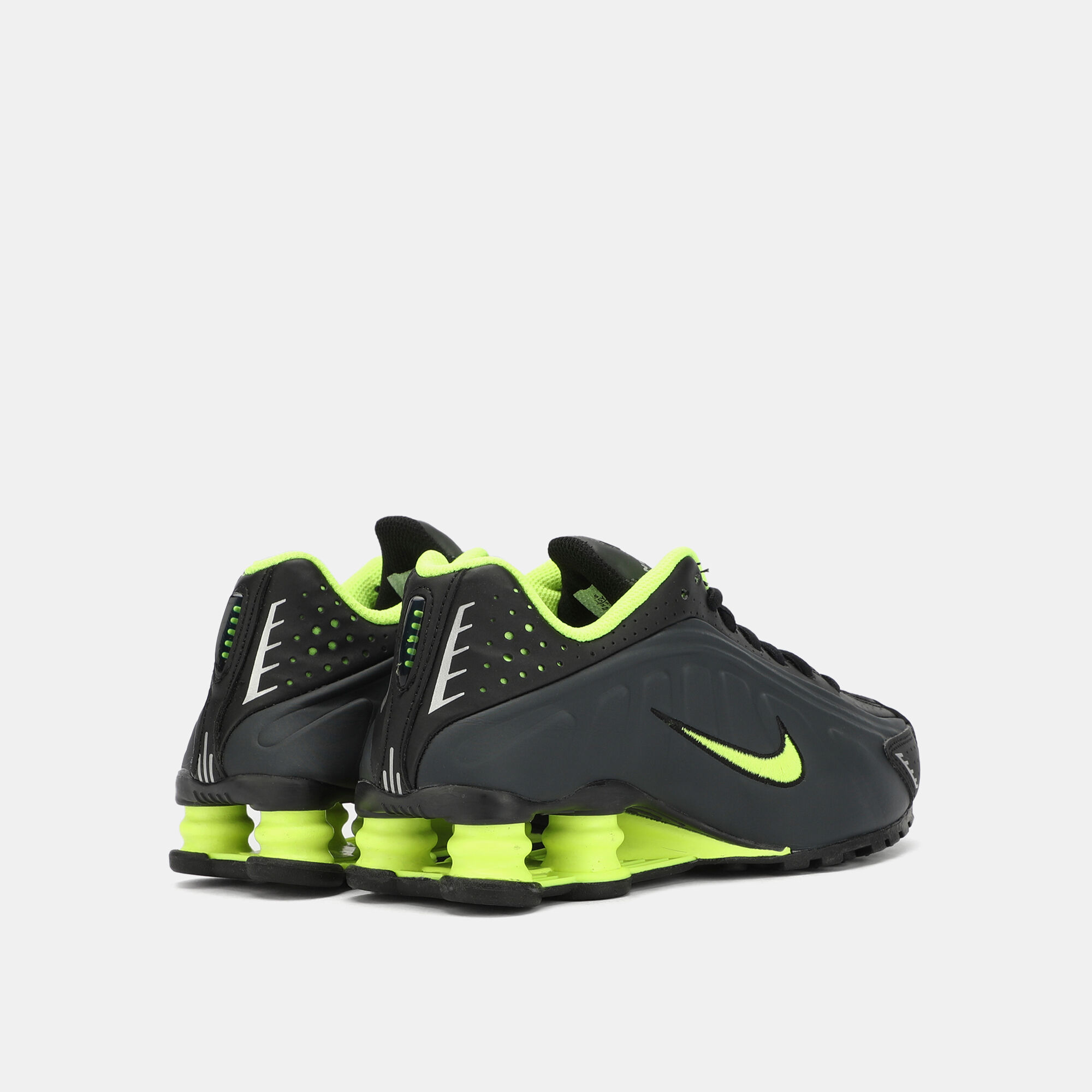 Nike shox r4 kids clearance