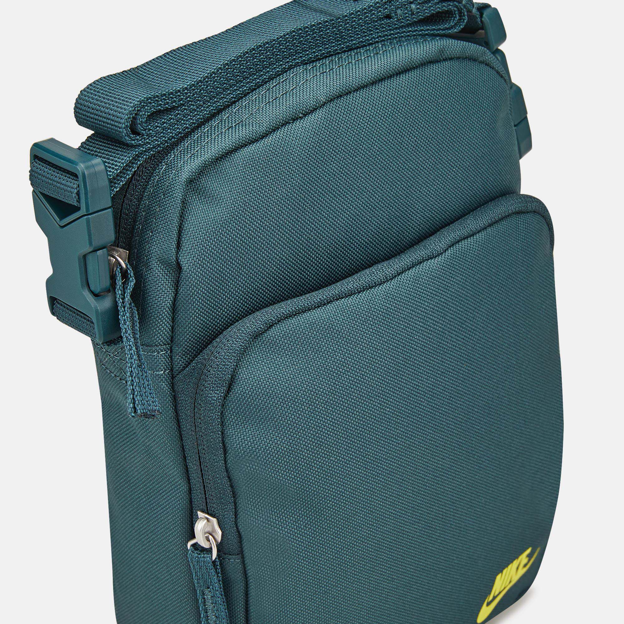 Sacoche nike heritage hotsell