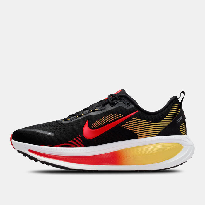 Nike Men's Vomero 18 Road Running Shoes Grey image number 2