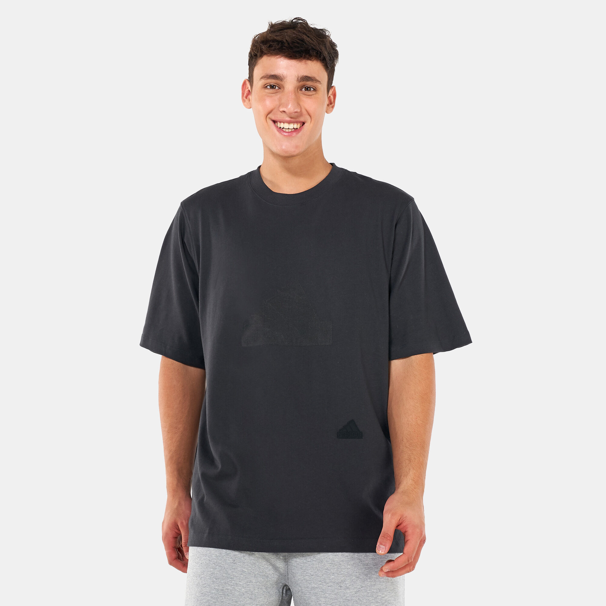 Adidas oversized t shirt hotsell