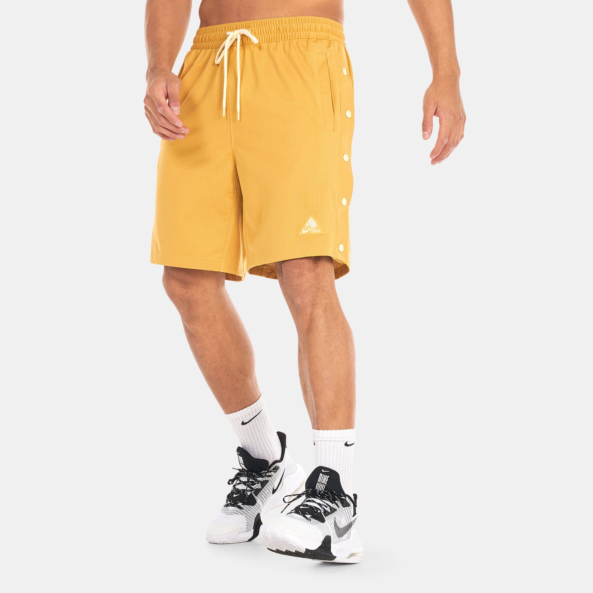 Kyrie irving clearance shorts mens