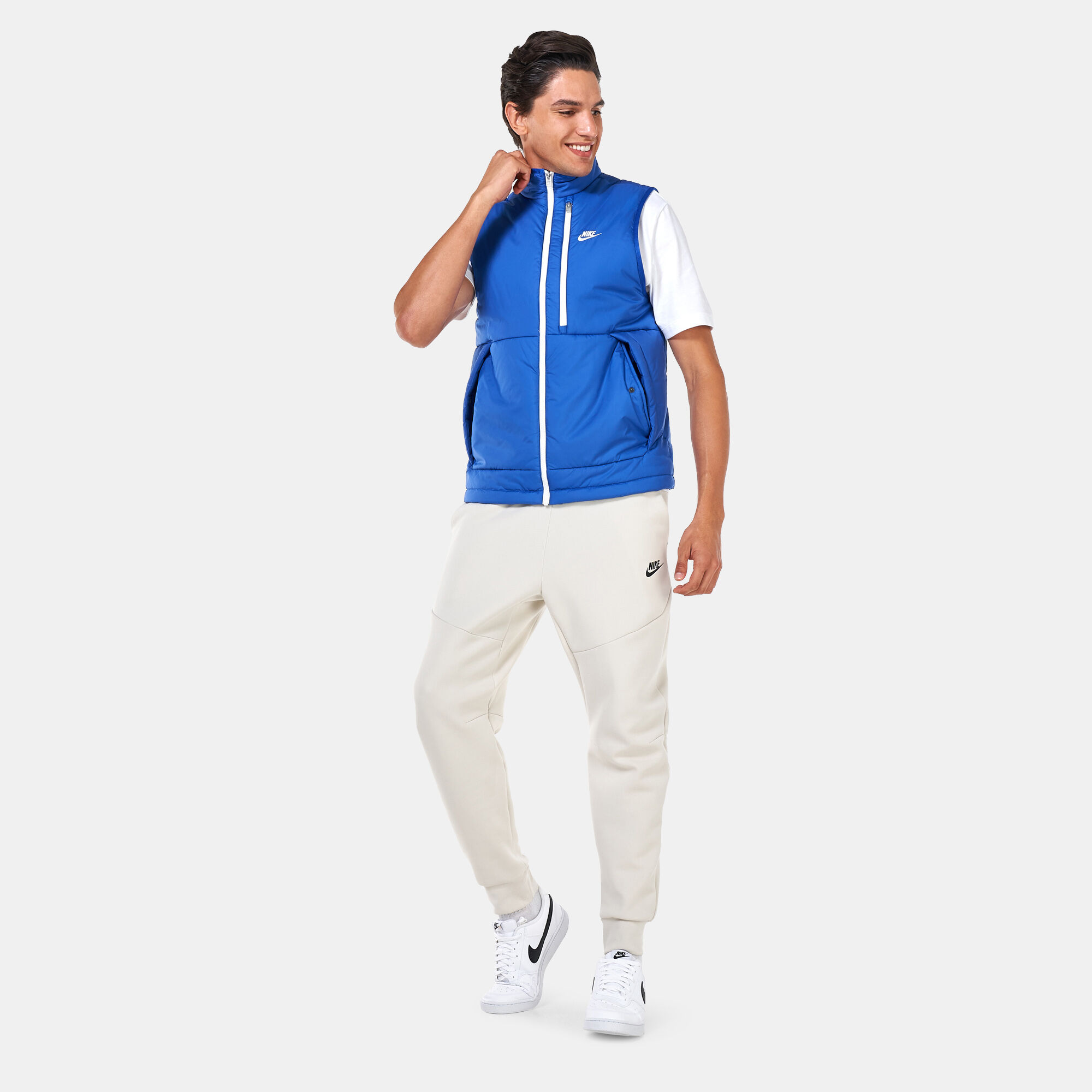 Men s Sportswear Therma FIT Legacy Vest Blue Nike in Kuwait SSS