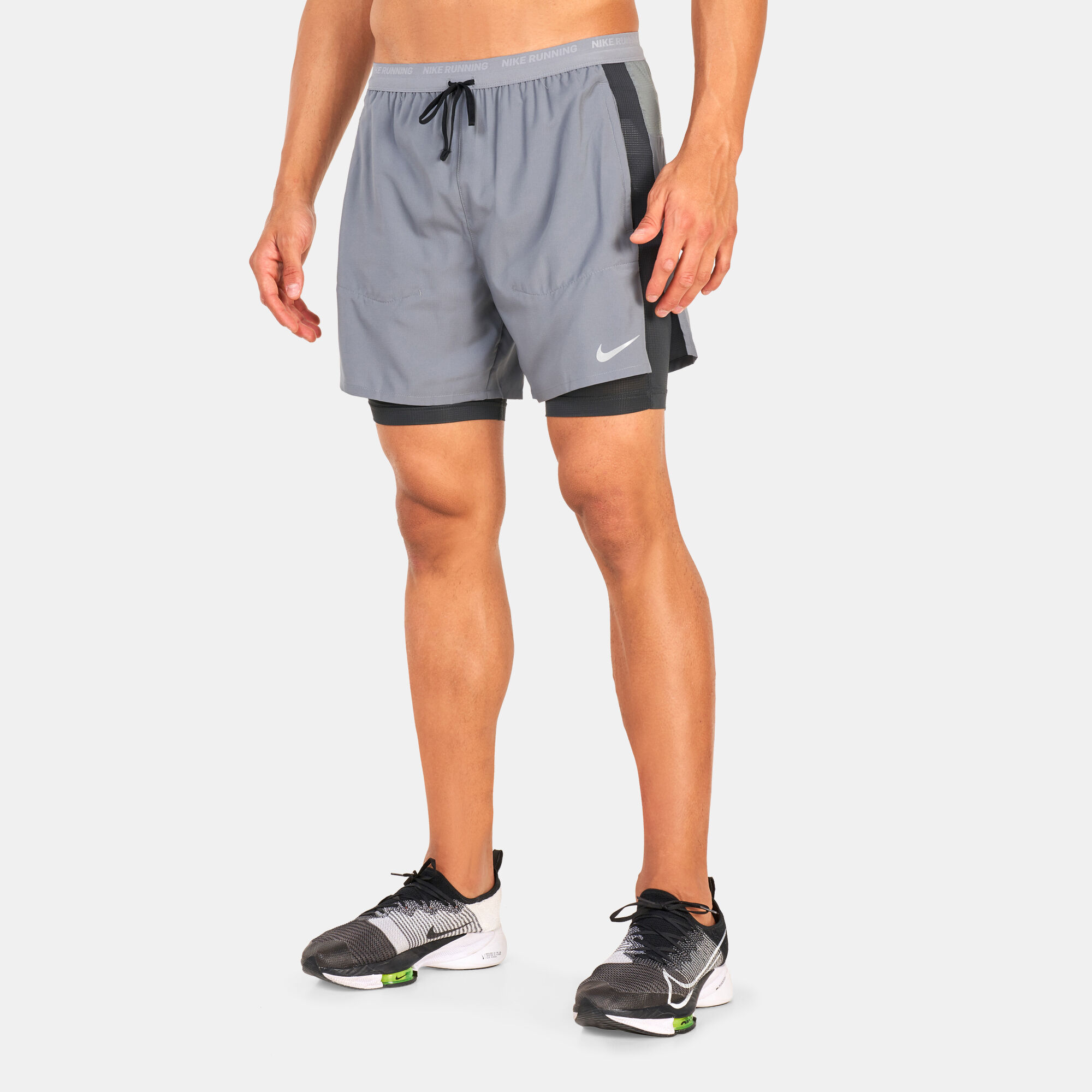 Nike shorts with inner tights discount