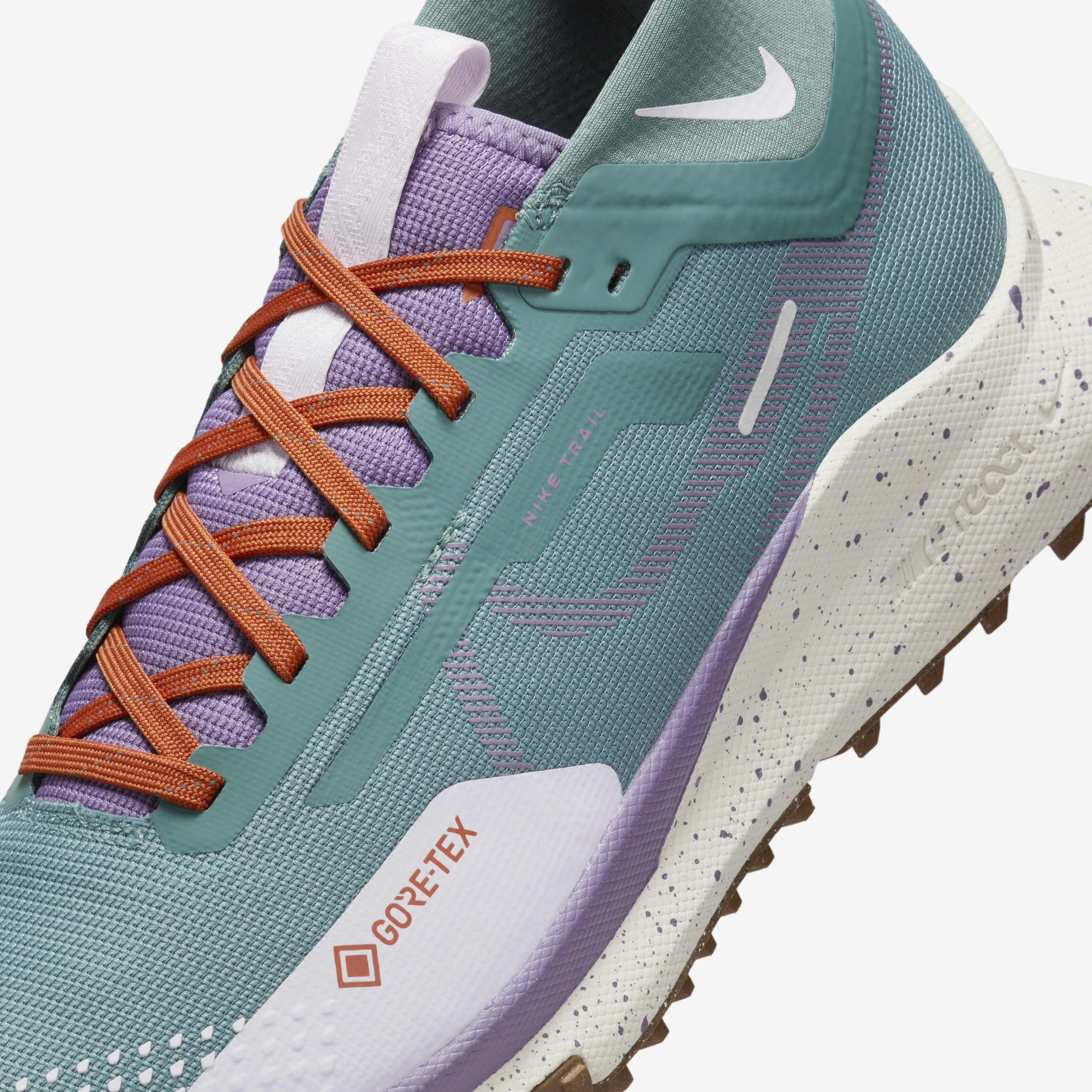 Women s Pegasus Trail 4 GORE TEX Waterproof Trail Running Shoes Green Nike in Kuwait SSS