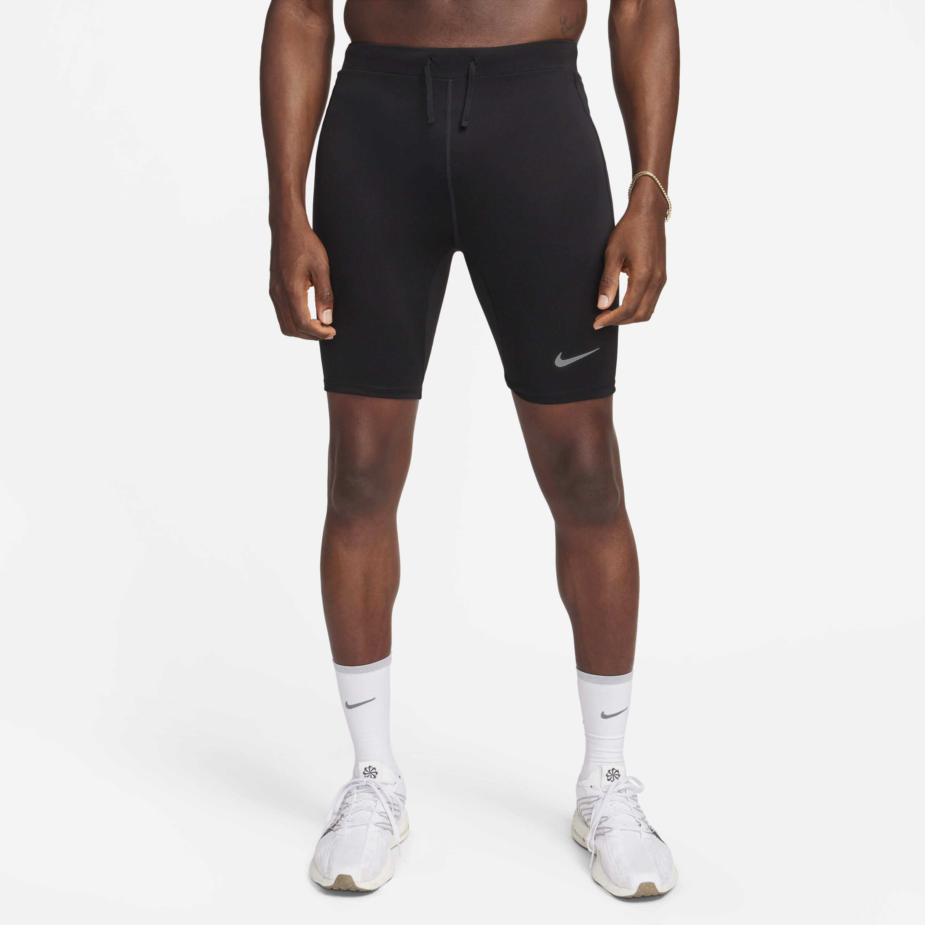 Buy Running Clothes Online in Kuwait Nike Under Armour SSS
