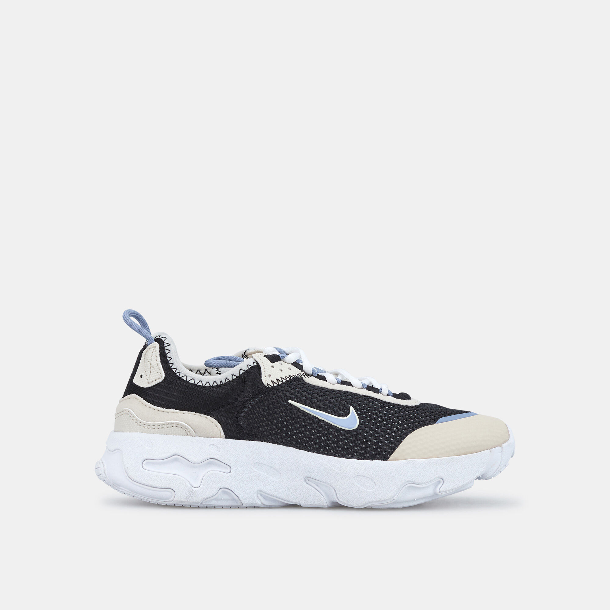Kids React Live Shoe Older Kids White Nike in Kuwait SSS
