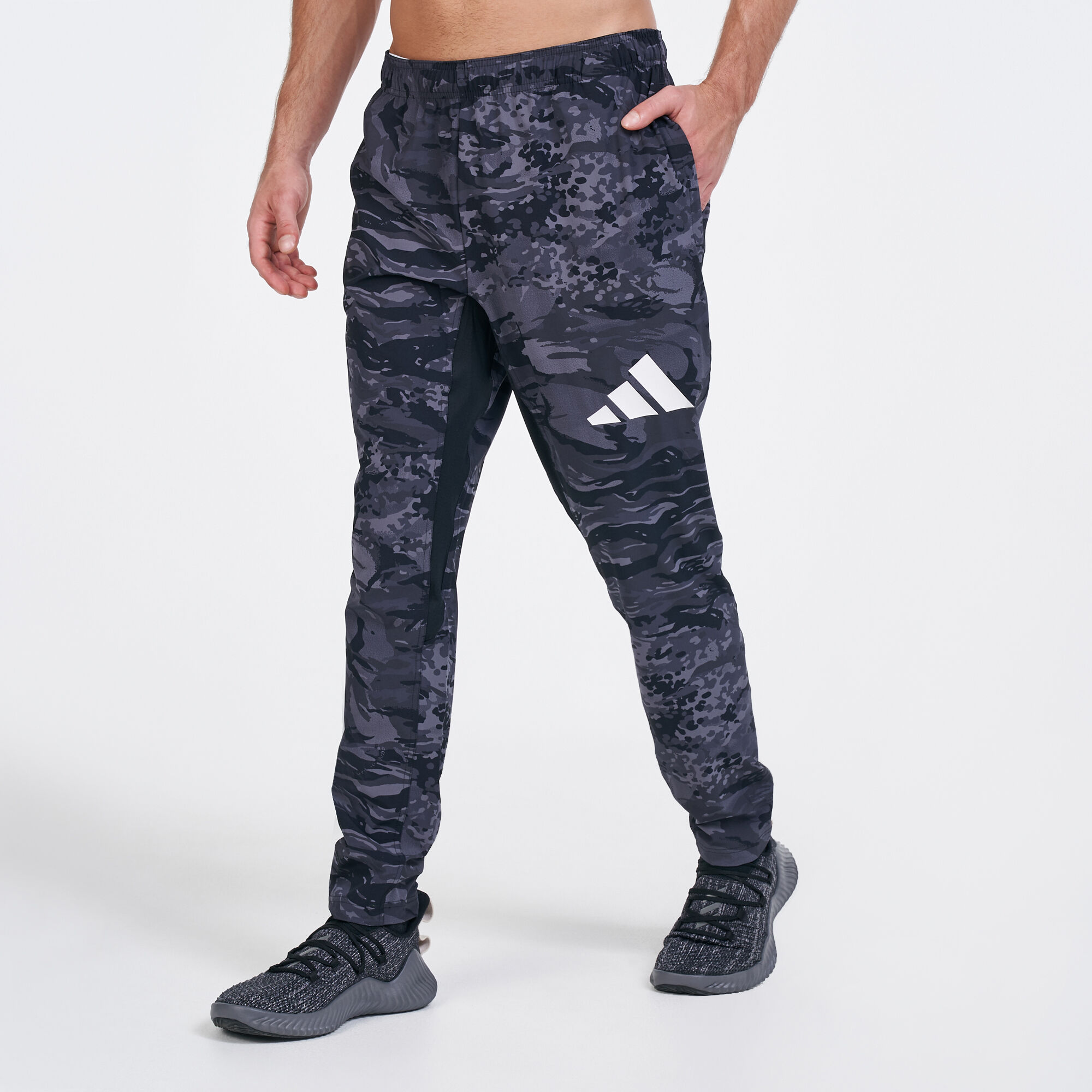 Buy adidas Men s Training 3 Stripes Camo Pants Multi in Kuwait SSS