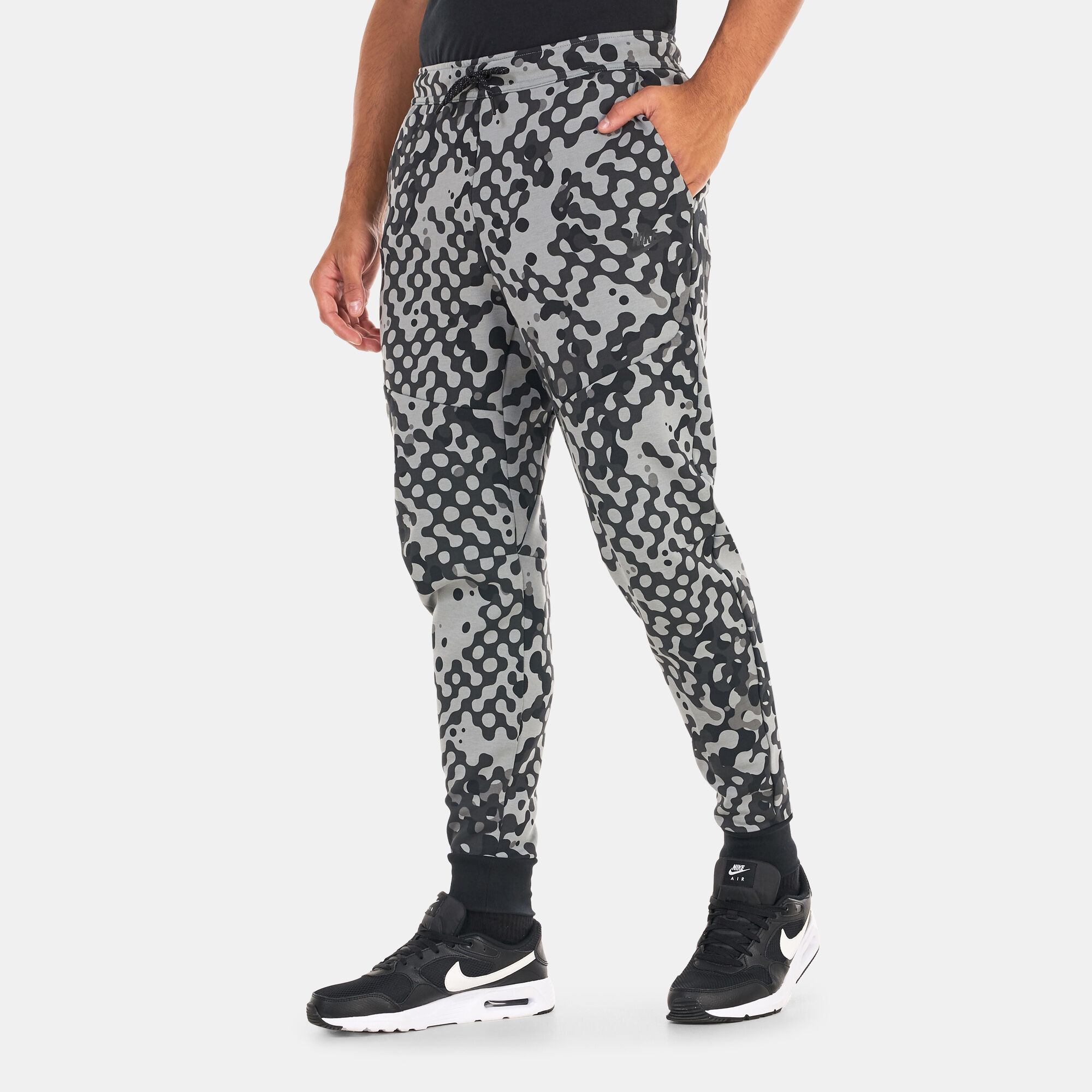 Men s Sportswear Tech Fleece Joggers Grey Nike in Kuwait SSS