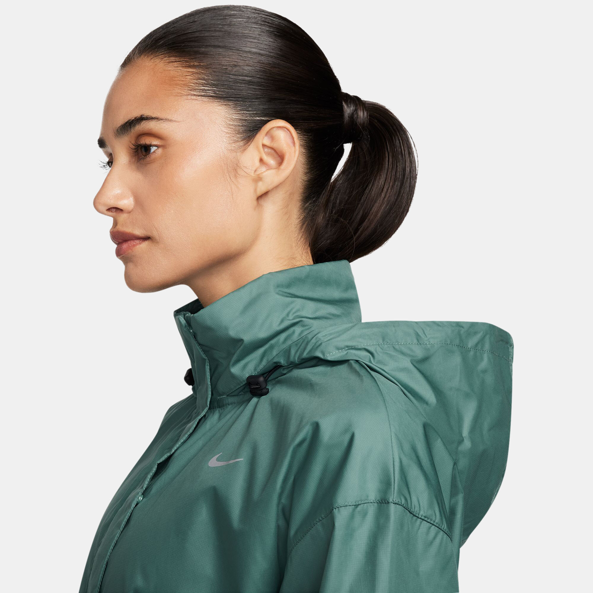 Women s Fast Repel Running Jacket Green Nike in Kuwait SSS
