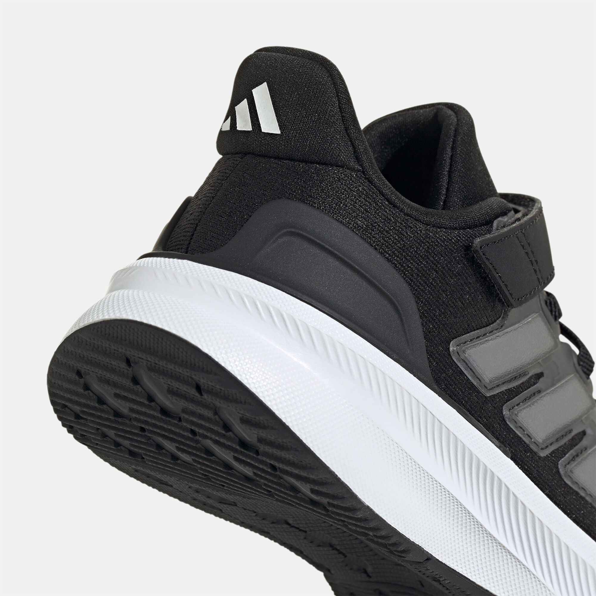 Yeezy 5 for toddlers 2025