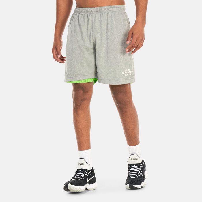 Nike Men's Dri-FIT Standard Issue Reversible Basketball Shorts Green image number 3