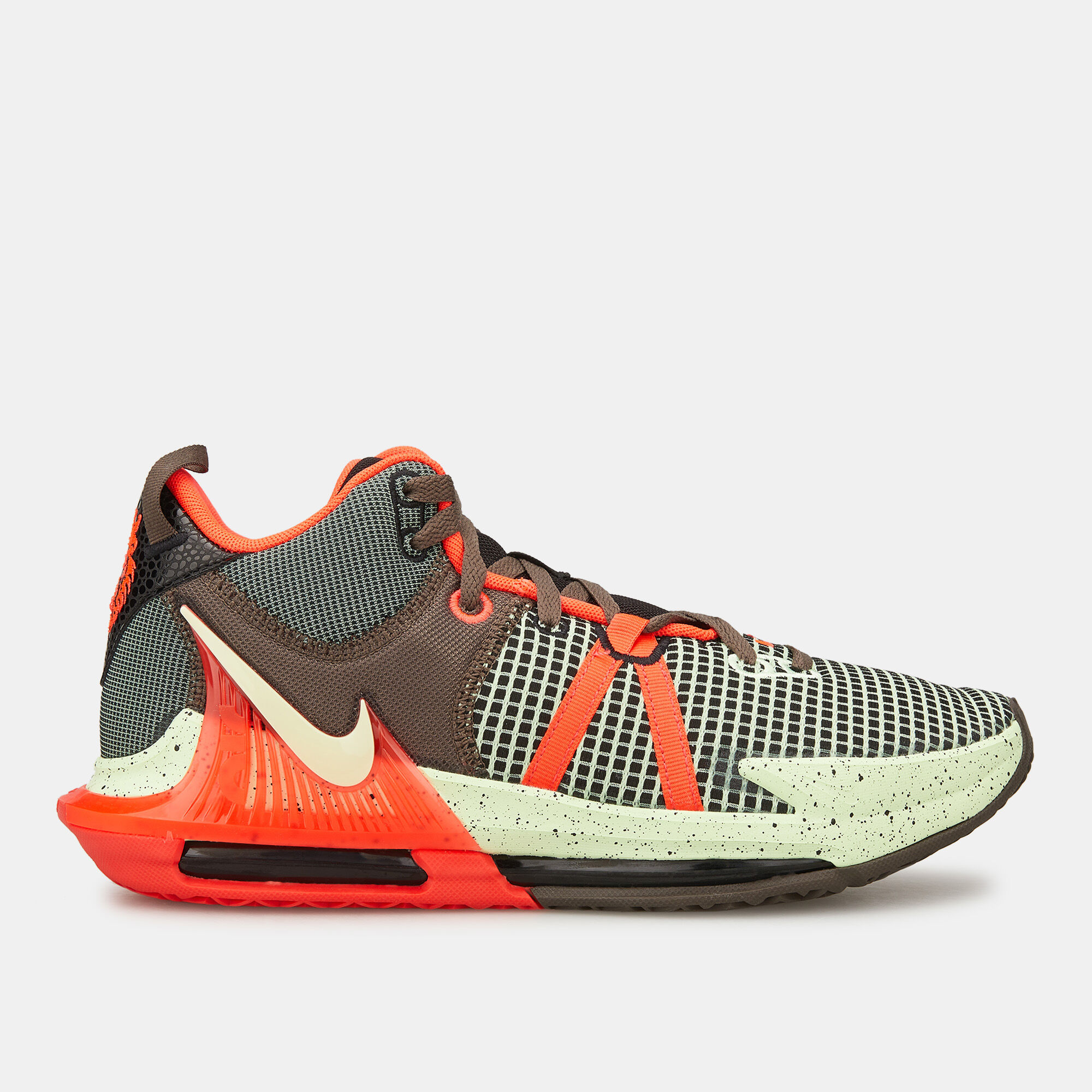 Men's lebron 16 deals mesh basketball shoes