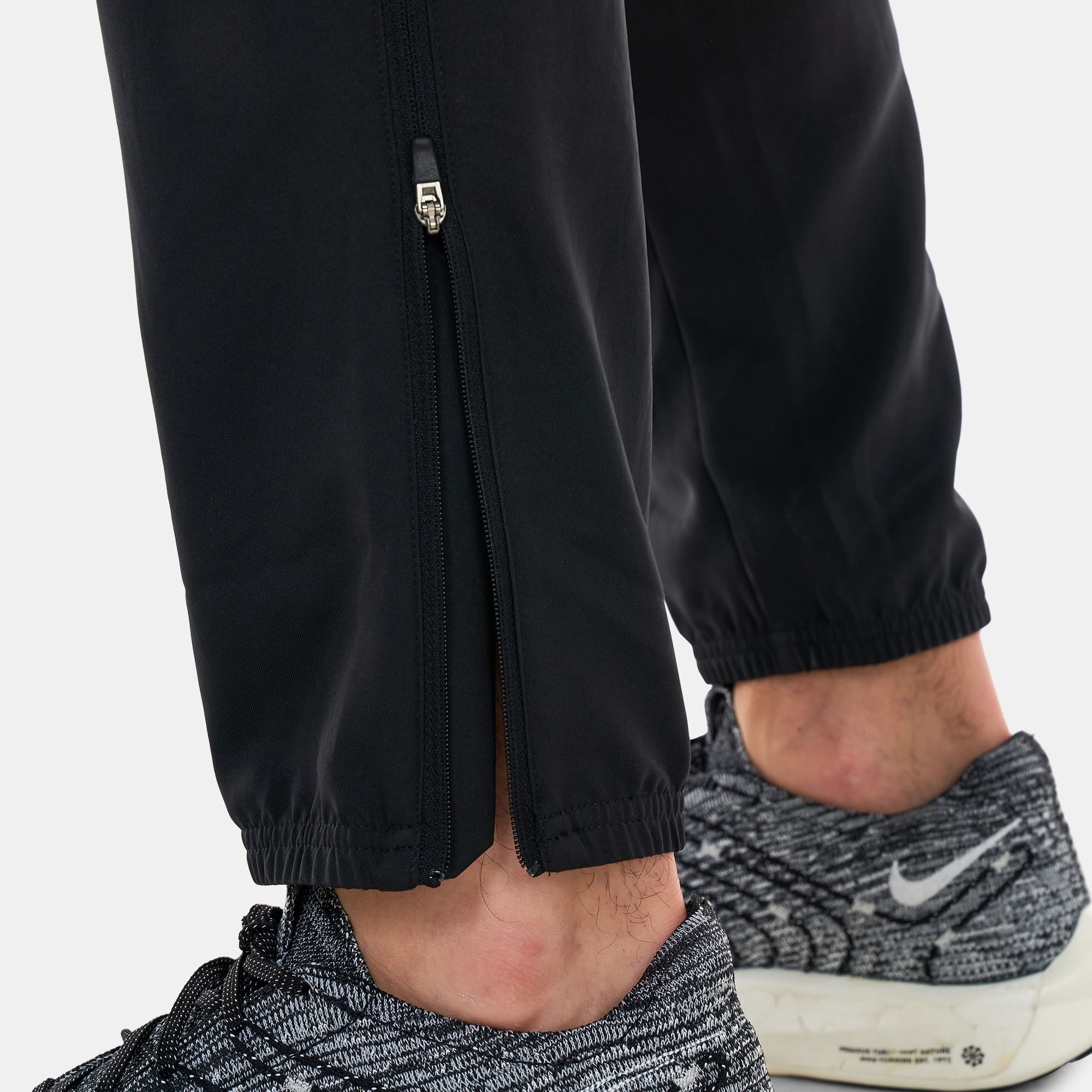 Men s Dri FIT Woven Running Pants Black Nike in Kuwait SSS