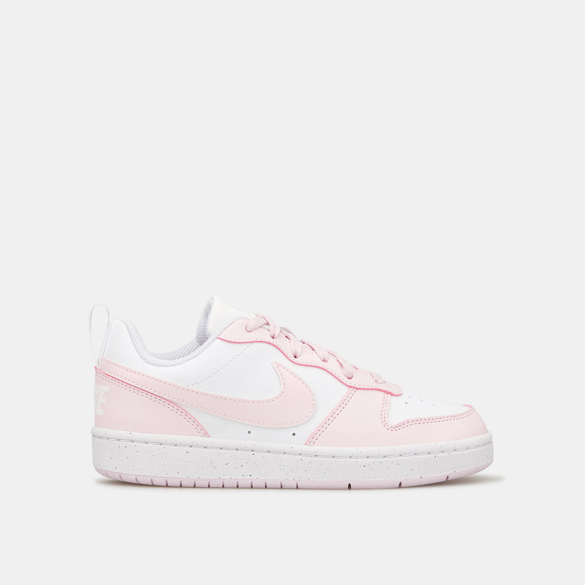 Nike court borough zalando store