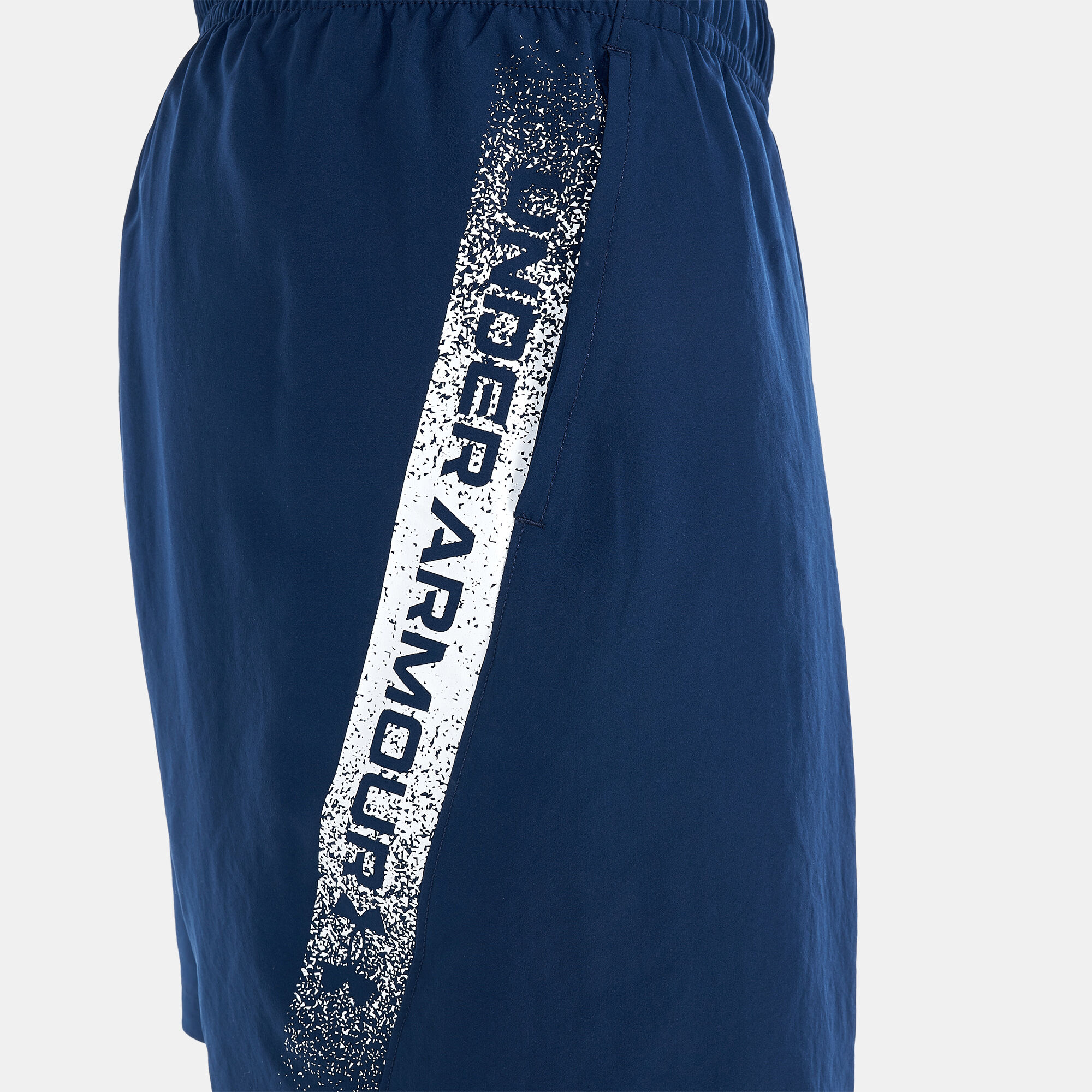 Under armour woven graphic shorts discount