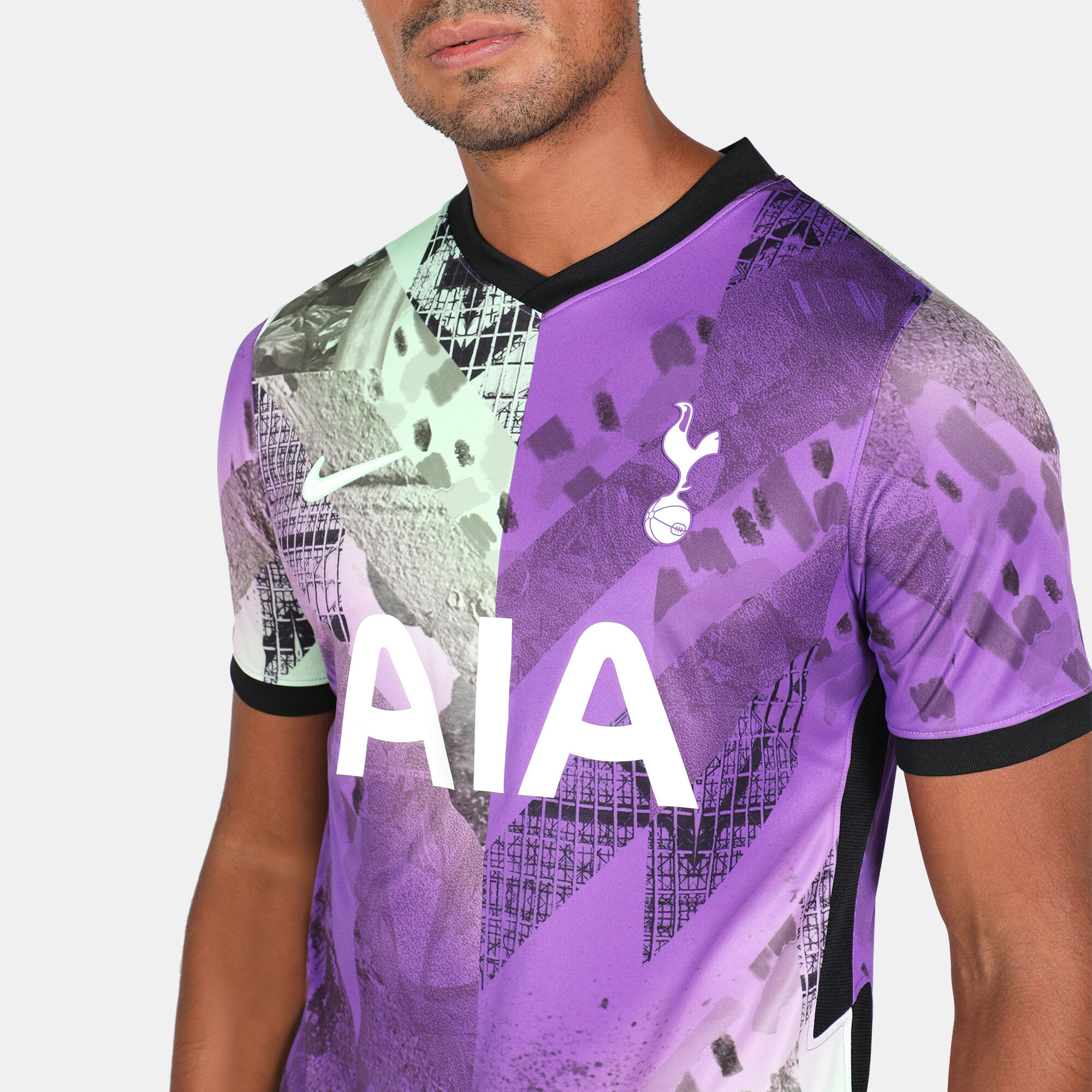Tottenham purple jersey 2025