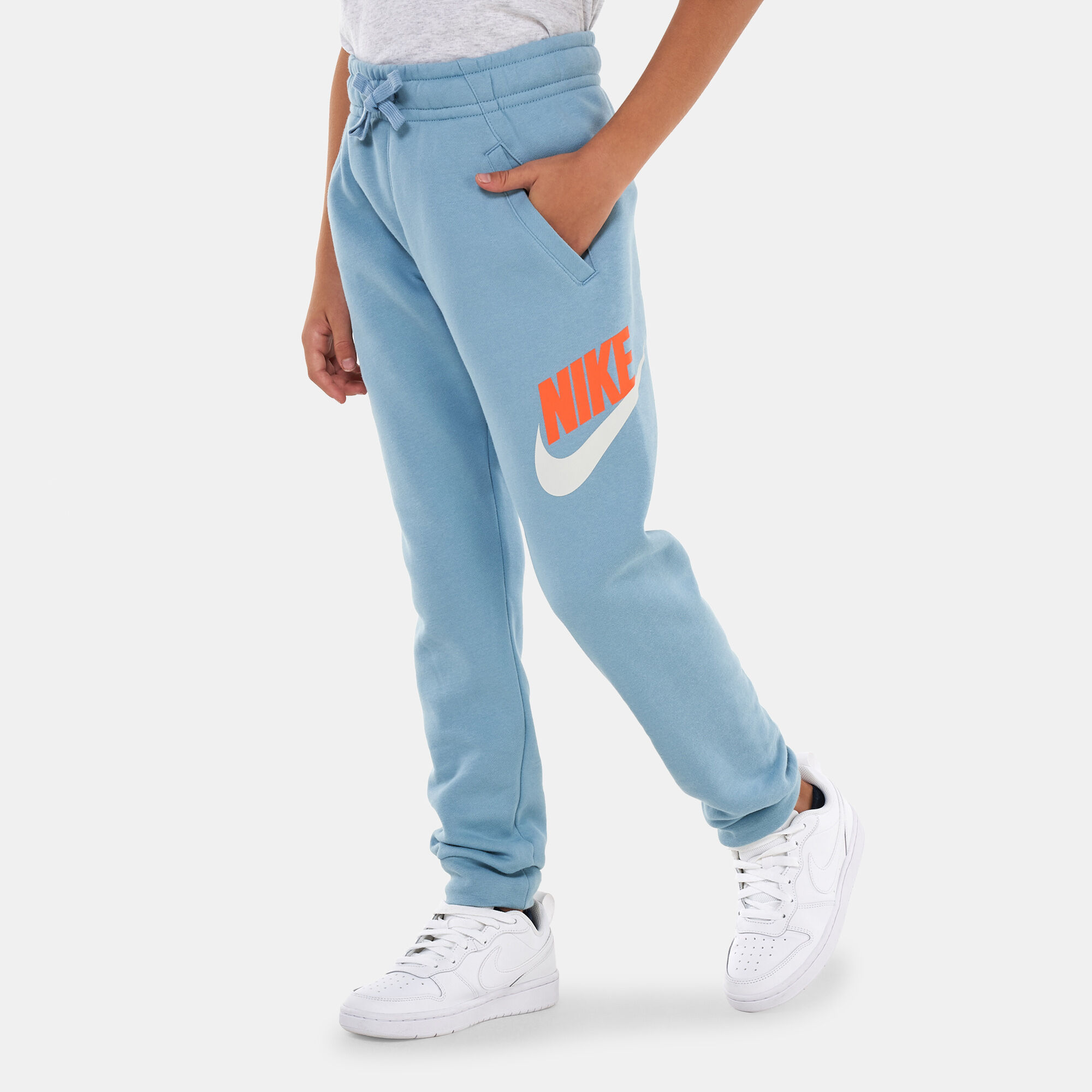Nike rally joggers women top